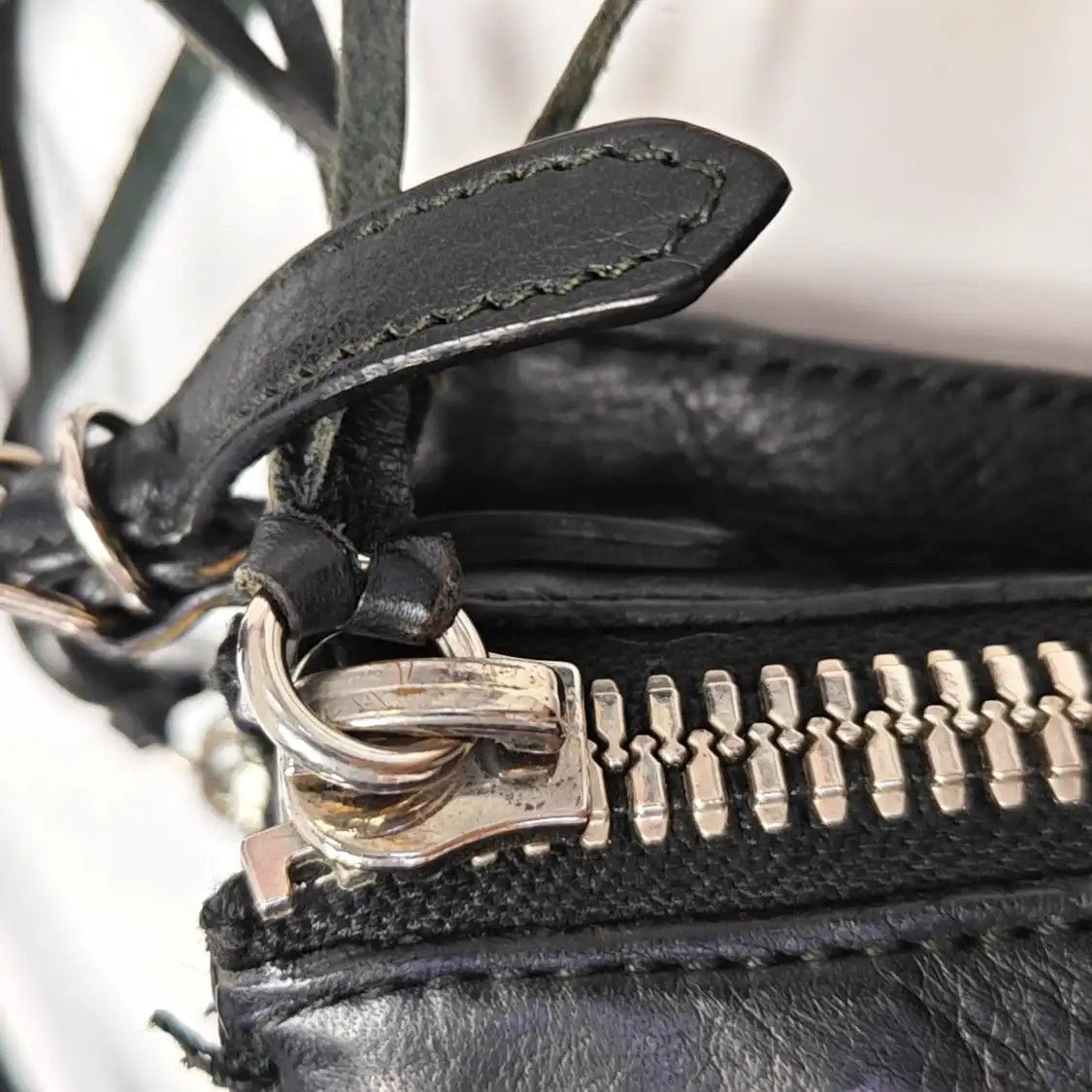 Balenciaga BALENCIAGA Papier black cowhide leather Motorcycle handbag shoulder bag silver h Size ONE SIZE - 13 Thumbnail