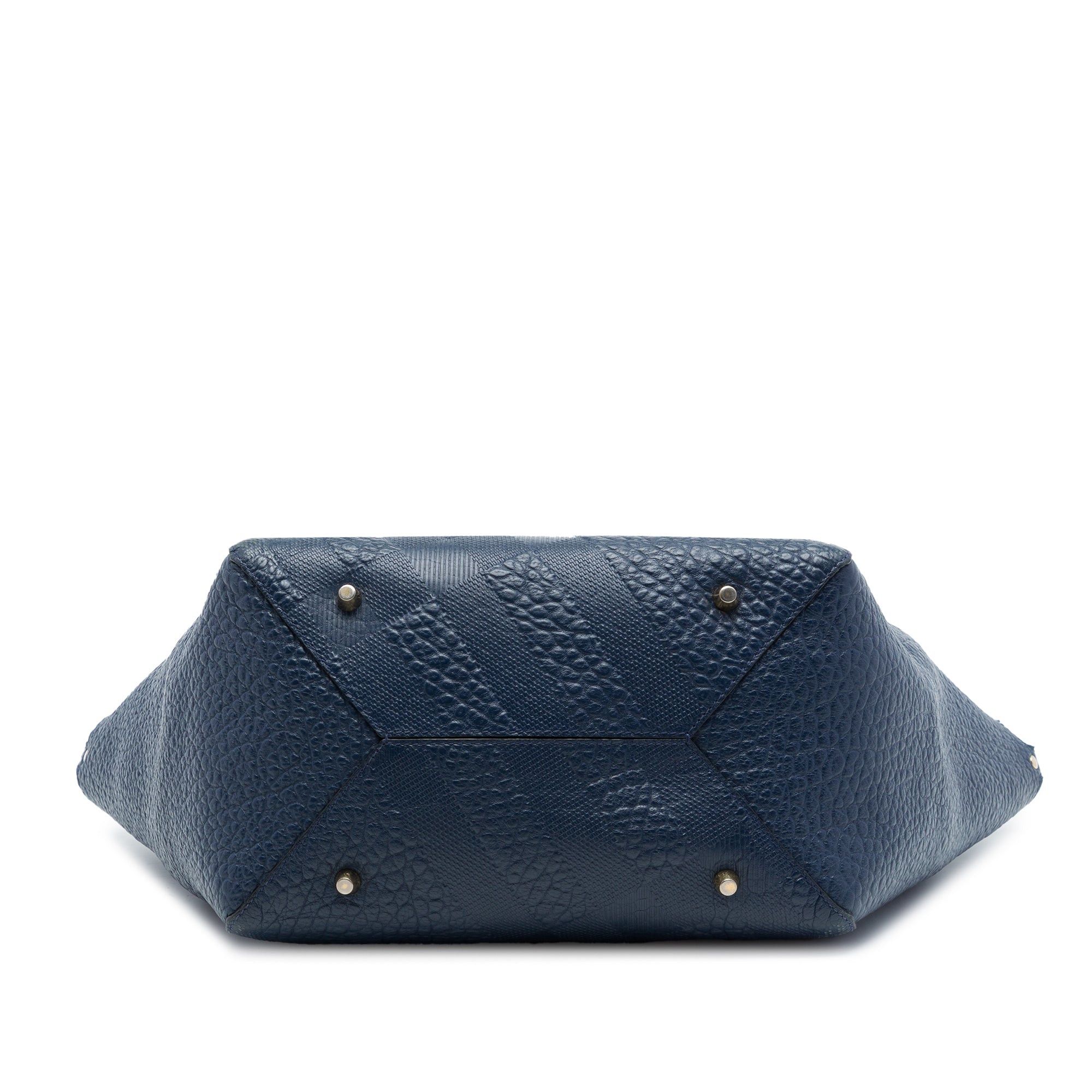 Burberry Elephant Embossed Calfskin Check Canterbury Tote Size ONE SIZE - 3 Thumbnail