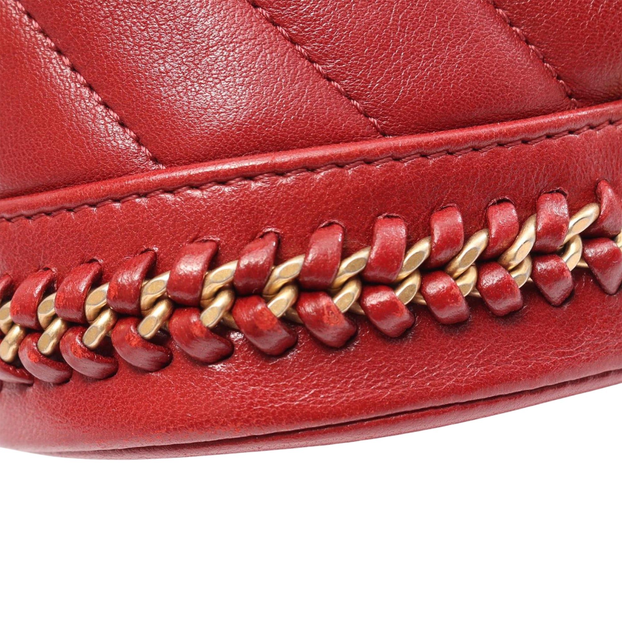 Chanel Paris Cosmopolite Small Chevron Lambskin Bucket Bag Size ONE SIZE - 7 Thumbnail