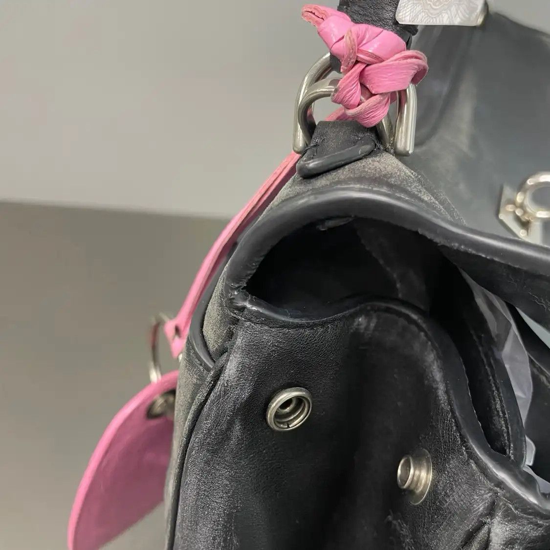 Balenciaga BALENCIAGA Rodeo Small black cowhide leather handbag Size ONE SIZE - 12 Thumbnail