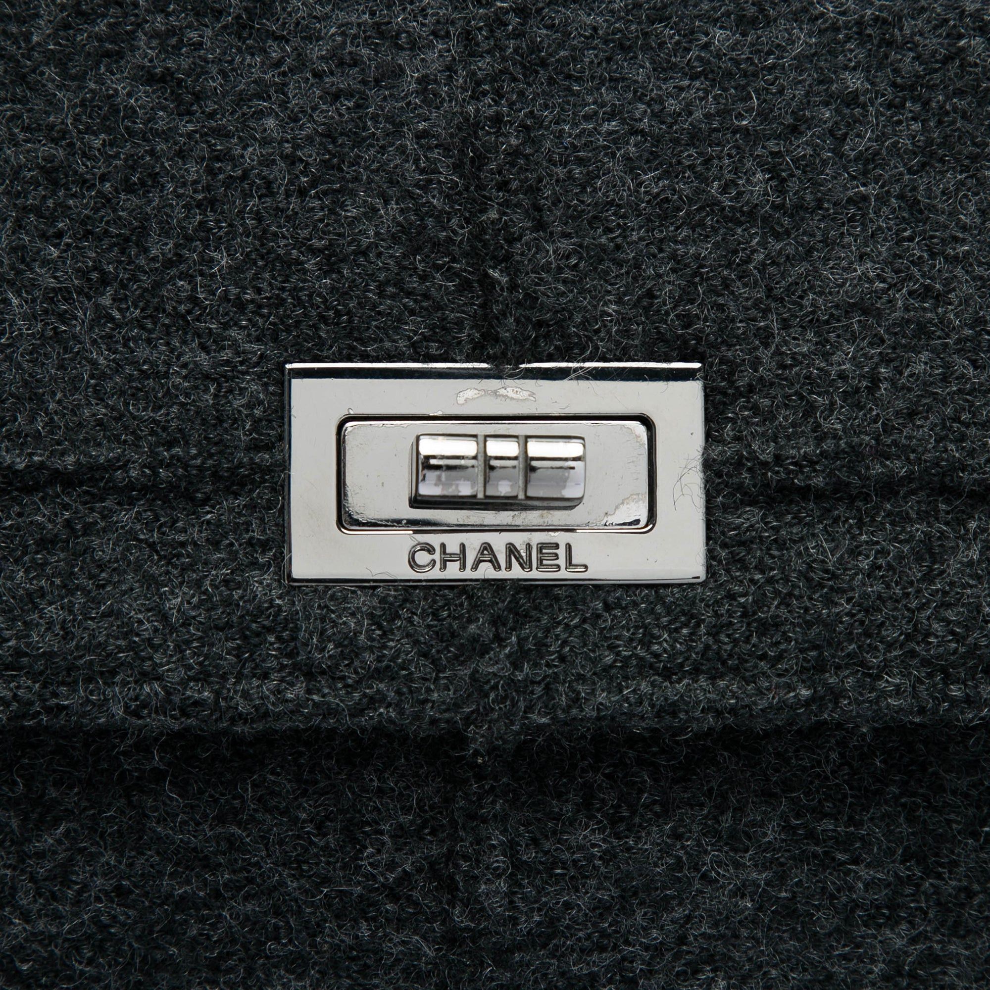 Chanel Identification Jumbo Chocolate Bar Wool Felt Reissue 2.55 Flap Size ONE SIZE - 5 Thumbnail