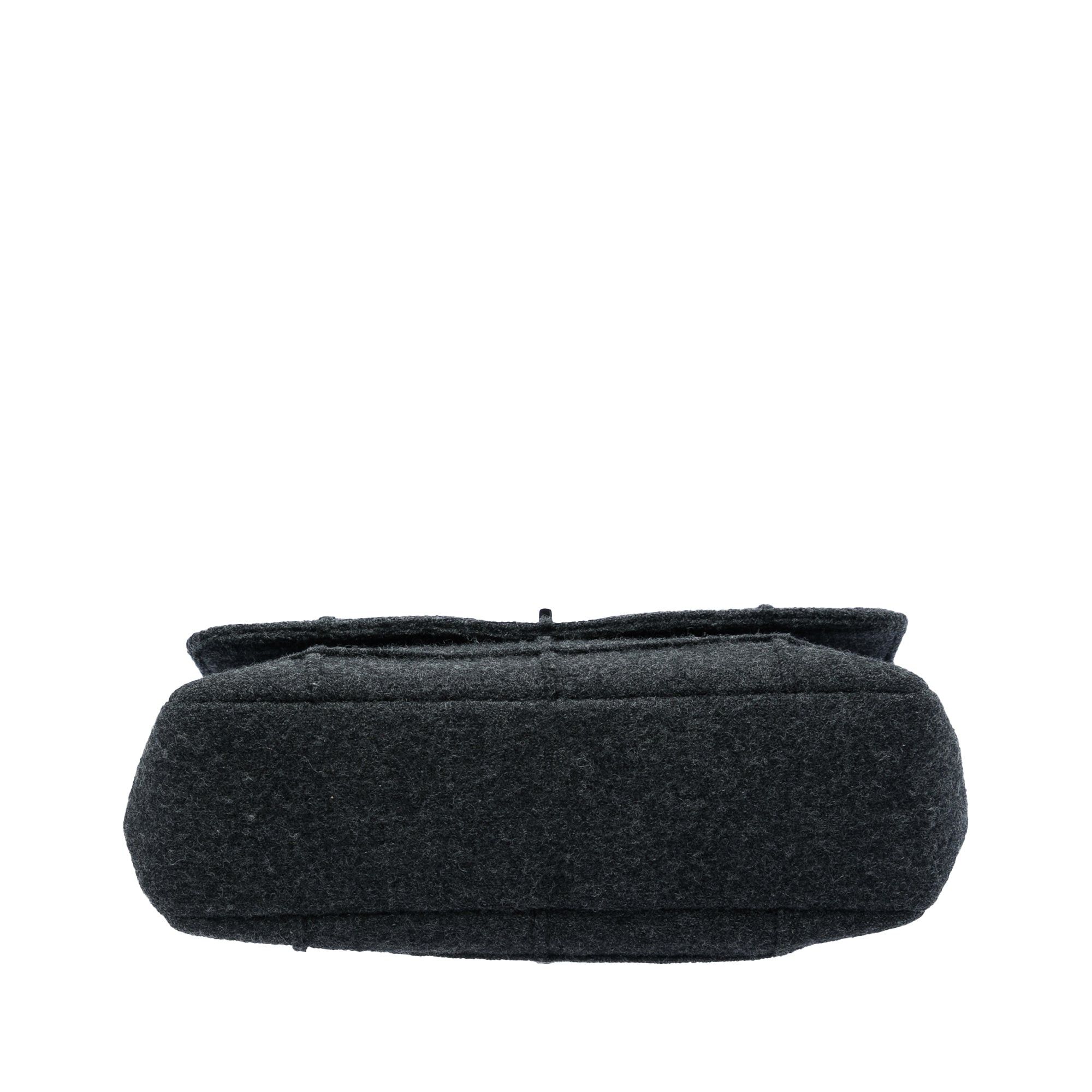 Chanel Identification Jumbo Chocolate Bar Wool Felt Reissue 2.55 Flap Size ONE SIZE - 3 Thumbnail