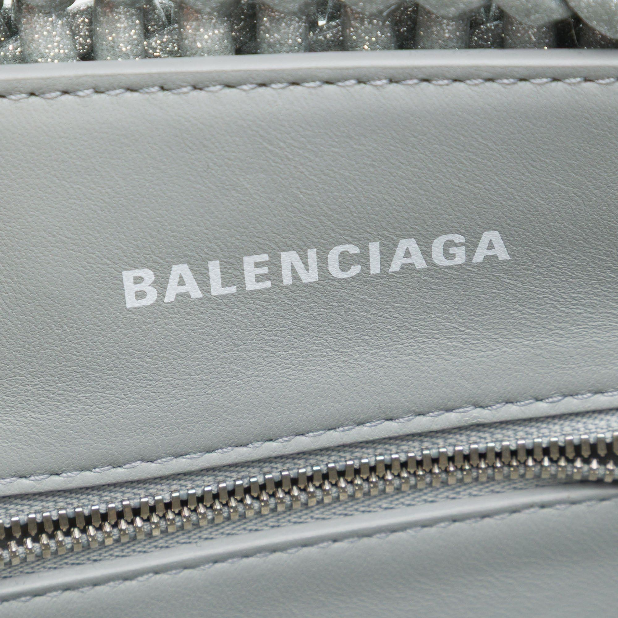 Balenciaga Metallic Faux Leather Bistro Basket Bag XXS Size ONE SIZE - 5 Thumbnail