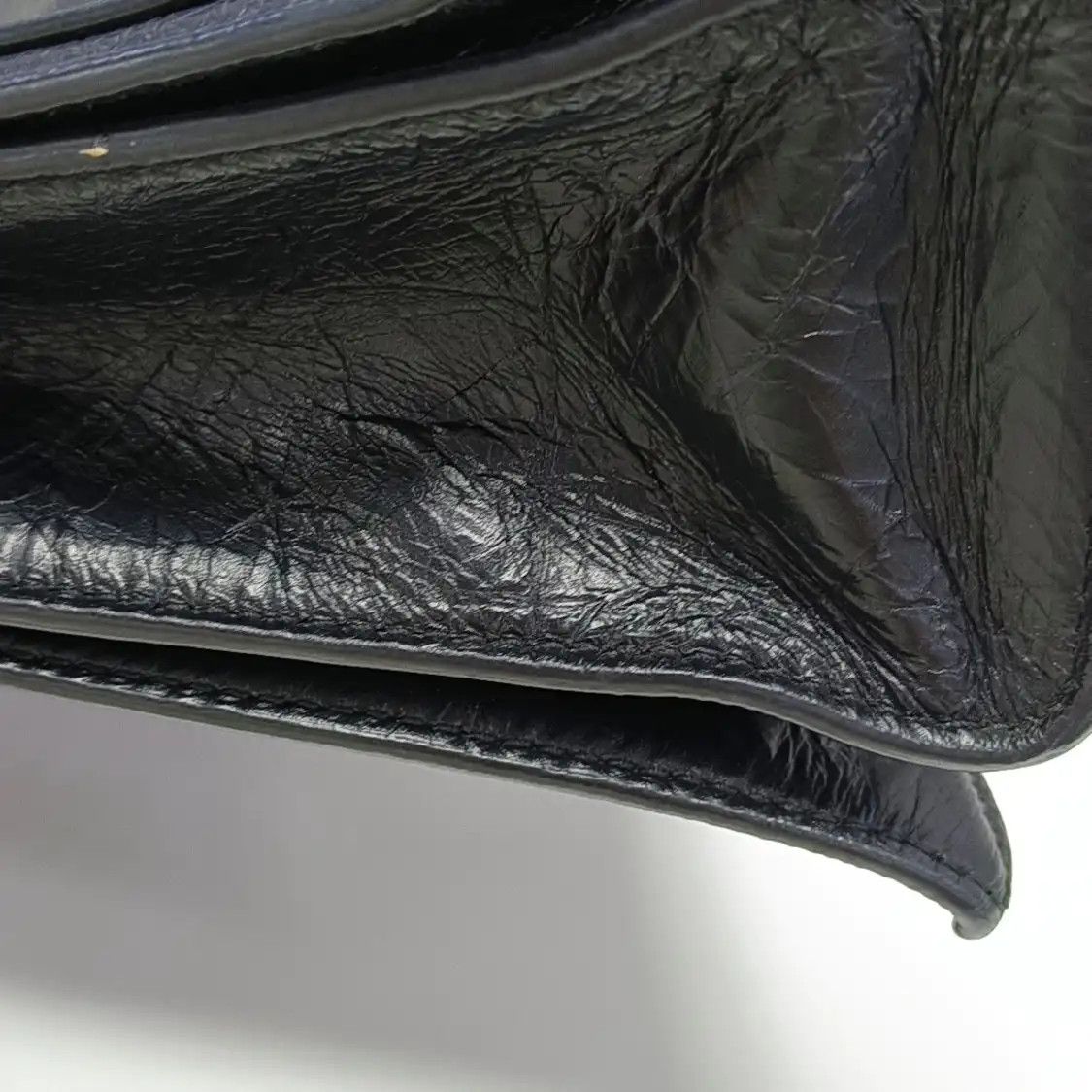 Balenciaga BALENCIAGA Crush Small black cowhide leather shoulder bag gold hardware Size ONE SIZE - 13 Thumbnail