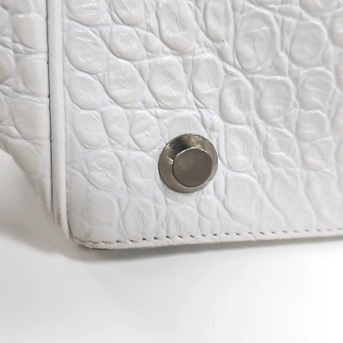 Balenciaga BALENCIAGA Rodeo Large white cowhide leather crocodile shoulder bag crossbody ba Size ONE SIZE - 13 Thumbnail