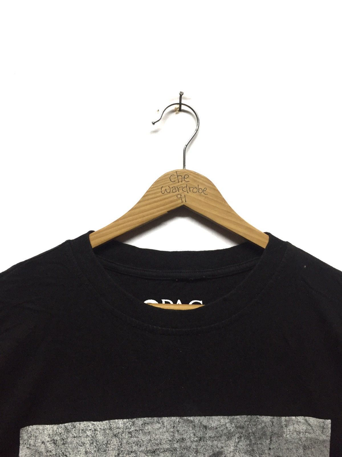 Band Tees Tupac Shakur 2Pac T Shirt Underlicensed 2016 Size US XL / EU 56 / 4 - 5 Thumbnail