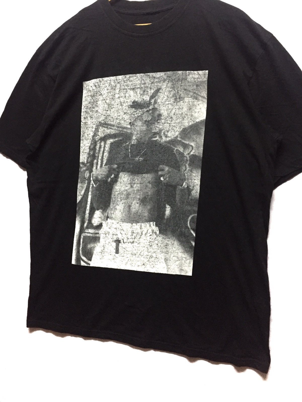 Band Tees Tupac Shakur 2Pac T Shirt Underlicensed 2016 Size US XL / EU 56 / 4 - 4 Thumbnail