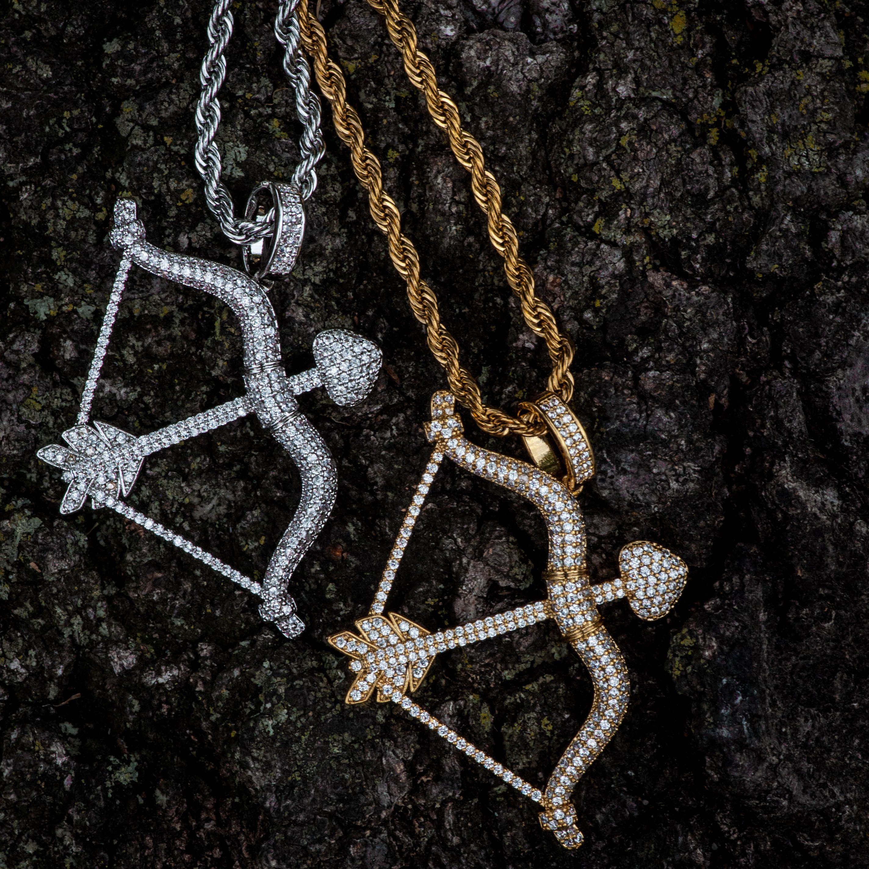 18k Yellow Gold Diamond Bow and Arrow Pendant Necklace Jewelry Watches