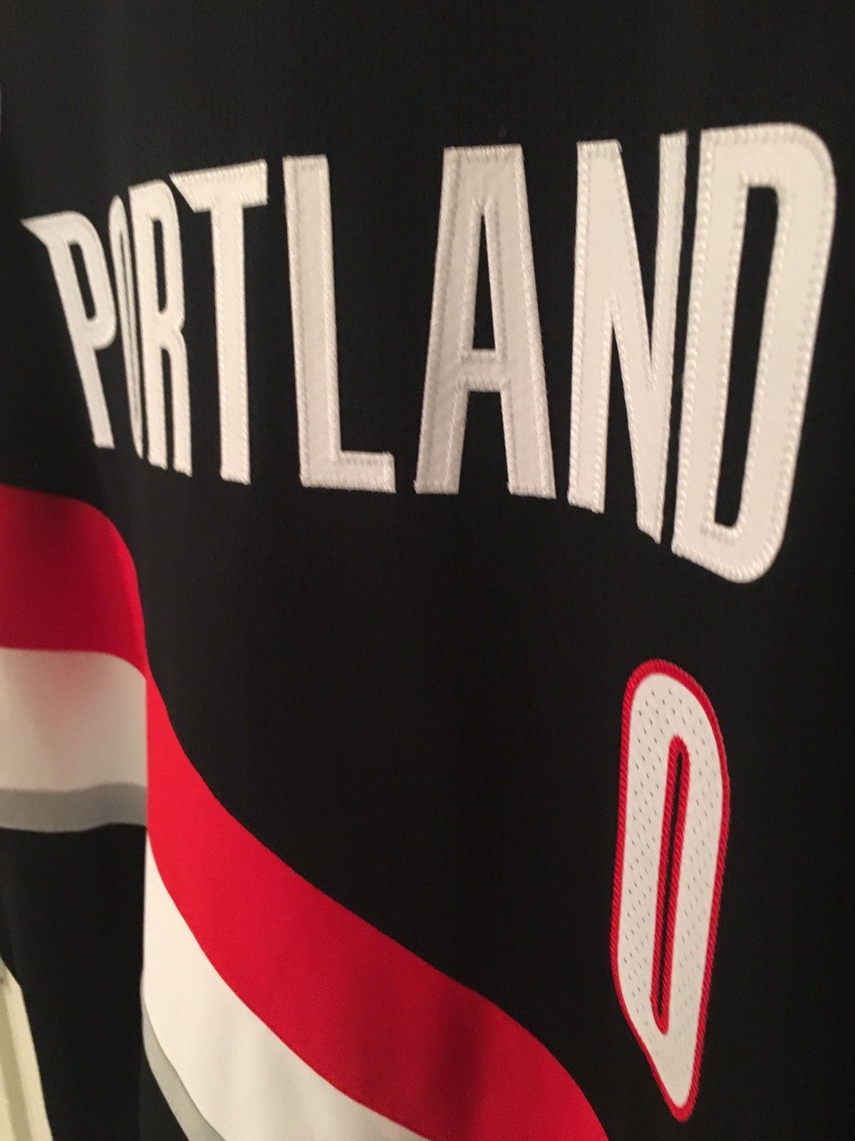 Nike NBA Official Damian Lillard Jersey Size US S / EU 44-46 / 1 - 2 Thumbnail