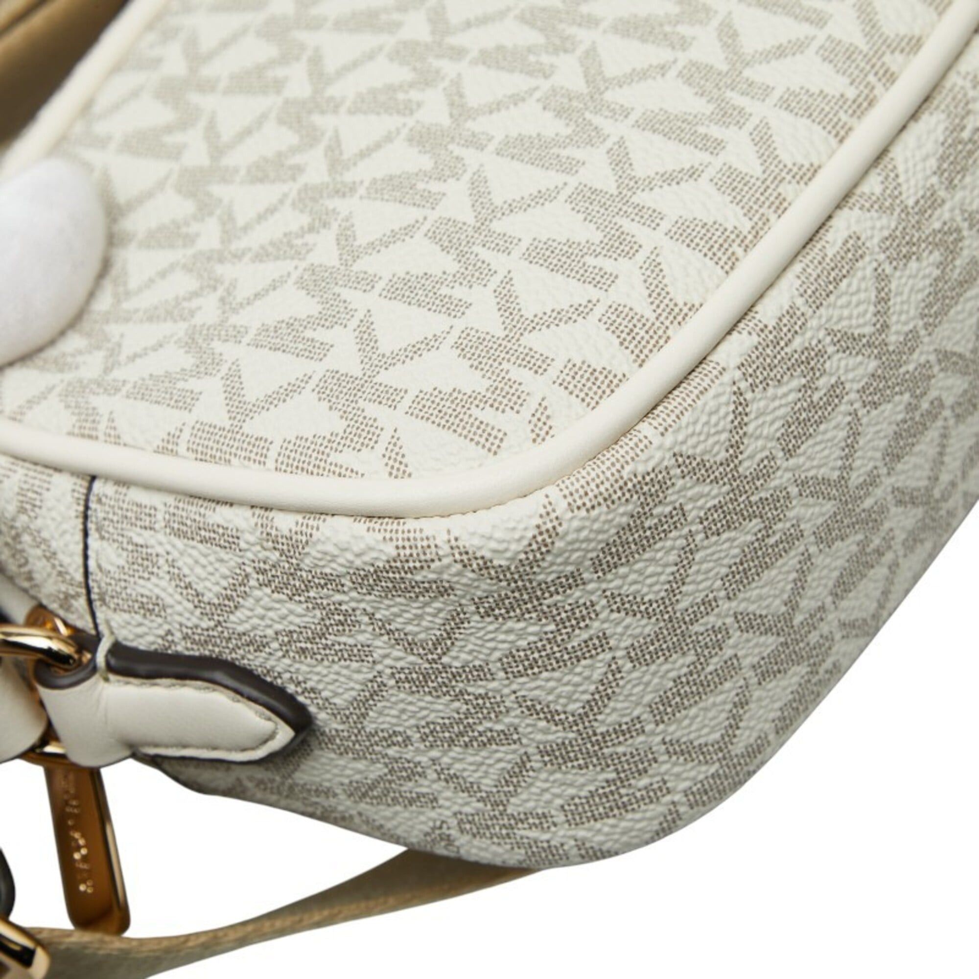 Michael Kors Michael Kors MK Signature MAISIE 2-in-1 Camera Crossbody Shoulder Bag, White/Beige Leather, Women's. Size ONE SIZE - 7 Thumbnail