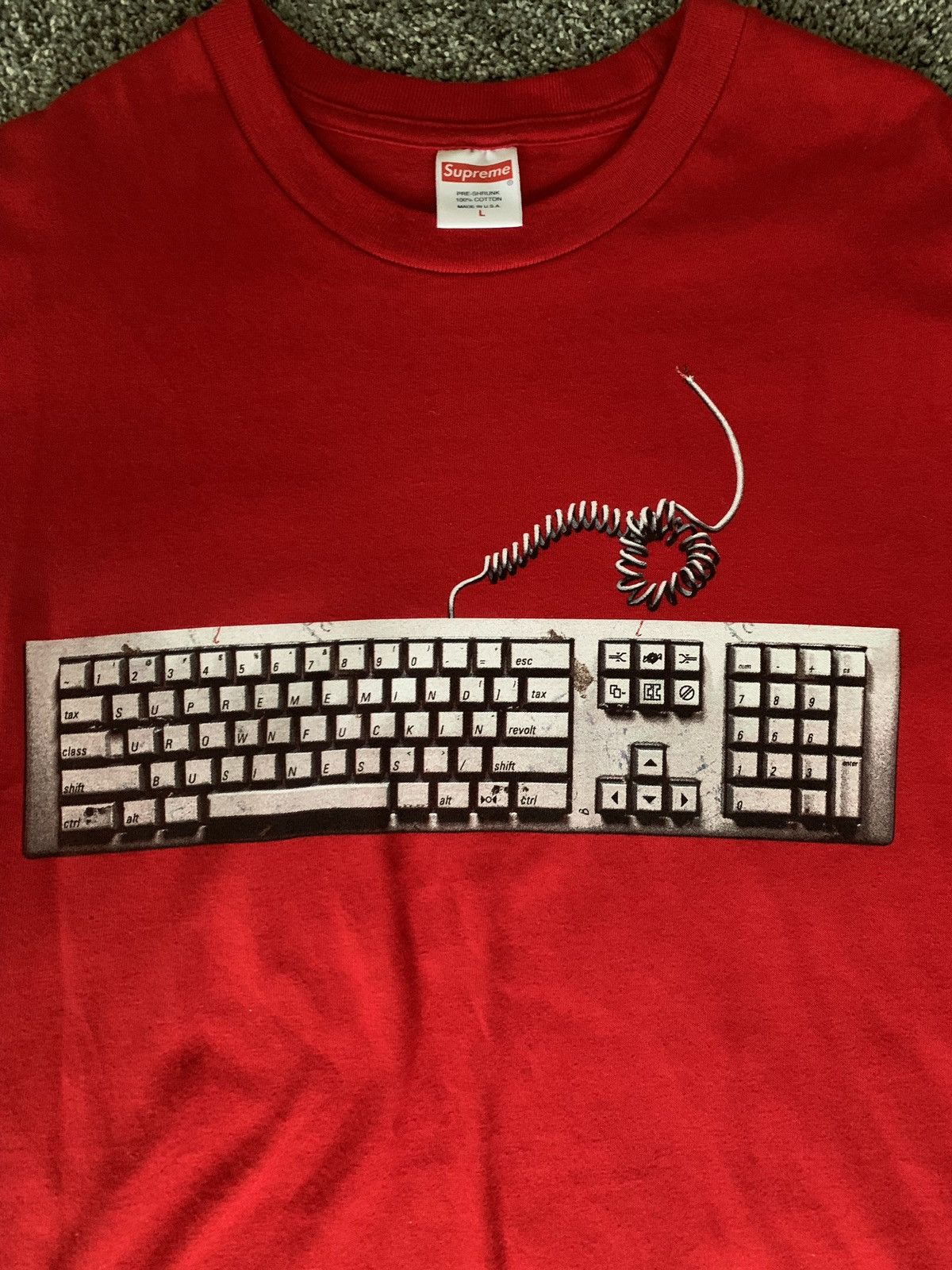 Outlet Supreme Keyboard Tee in Red