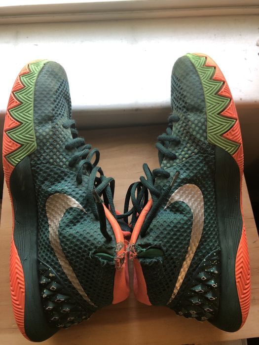 Kyrie irving store venus fly trap