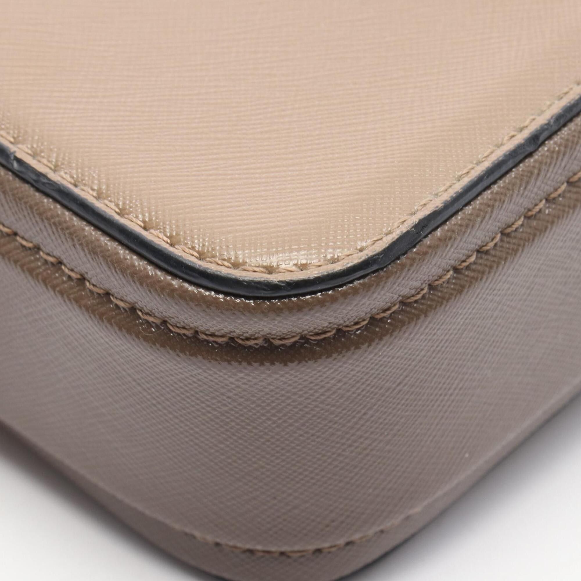 Marc Jacobs Marc Jacobs Snapshot Shoulder Bag/Handbag, Leather, Women's, Gray/Ivory, M0014146 Size ONE SIZE - 6 Thumbnail