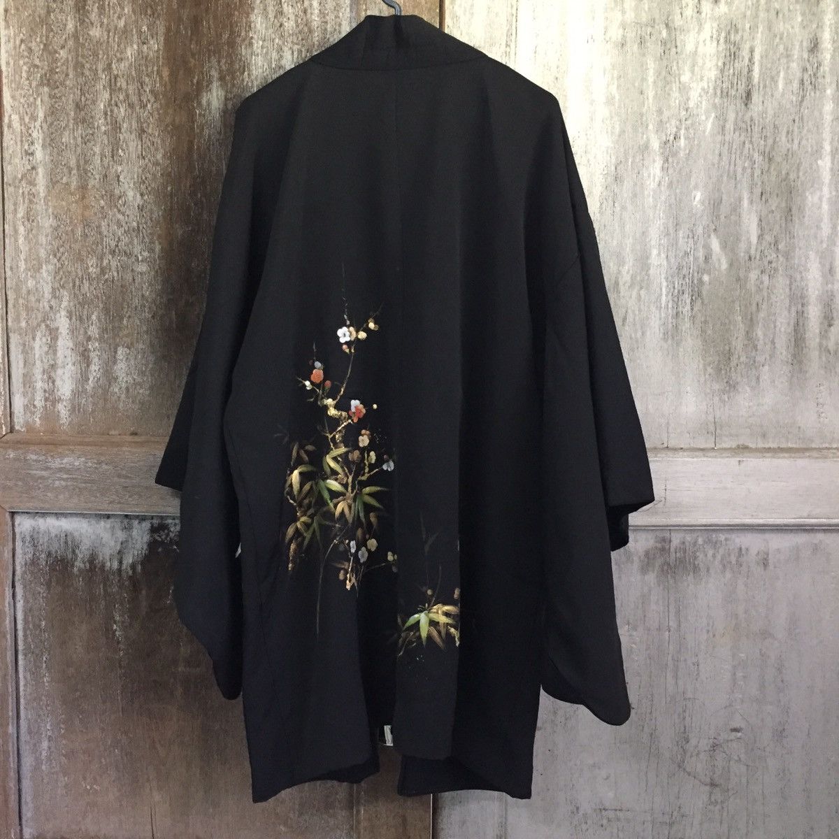 Japanese Brand Flower Decoration Japanese Kimono Size US L / EU 52-54 / 3 - 1 Thumbnail