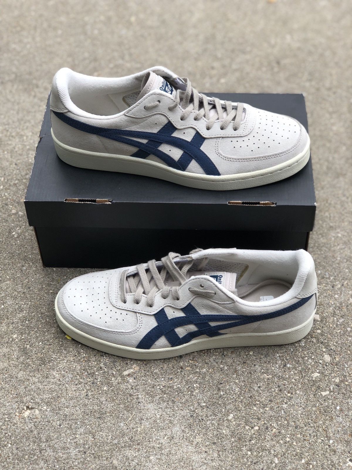 Onitsuka tiger gsm feather grey 2025