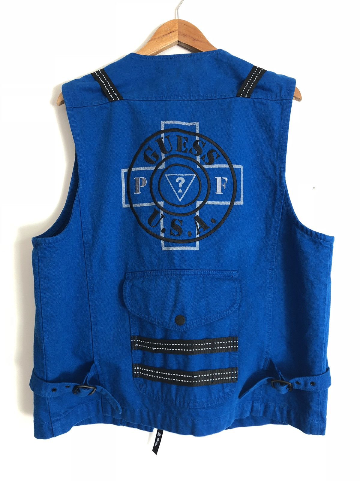 Guess × Places + Faces Guess Places + Faces Blue Vest Complex Con Exclusive Size US L / EU 52-54 / 3 - 7 Thumbnail