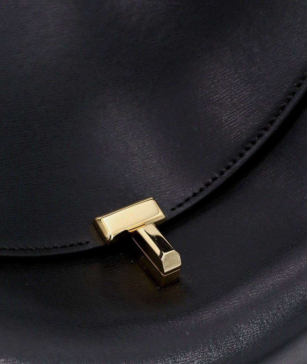 Toteme Toteme T-Lock leather crossbody bag Size ONE SIZE - 5 Thumbnail