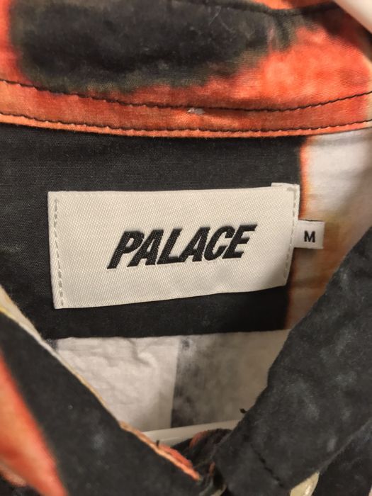 Palace Palais Part Deux shirt size medium | Grailed