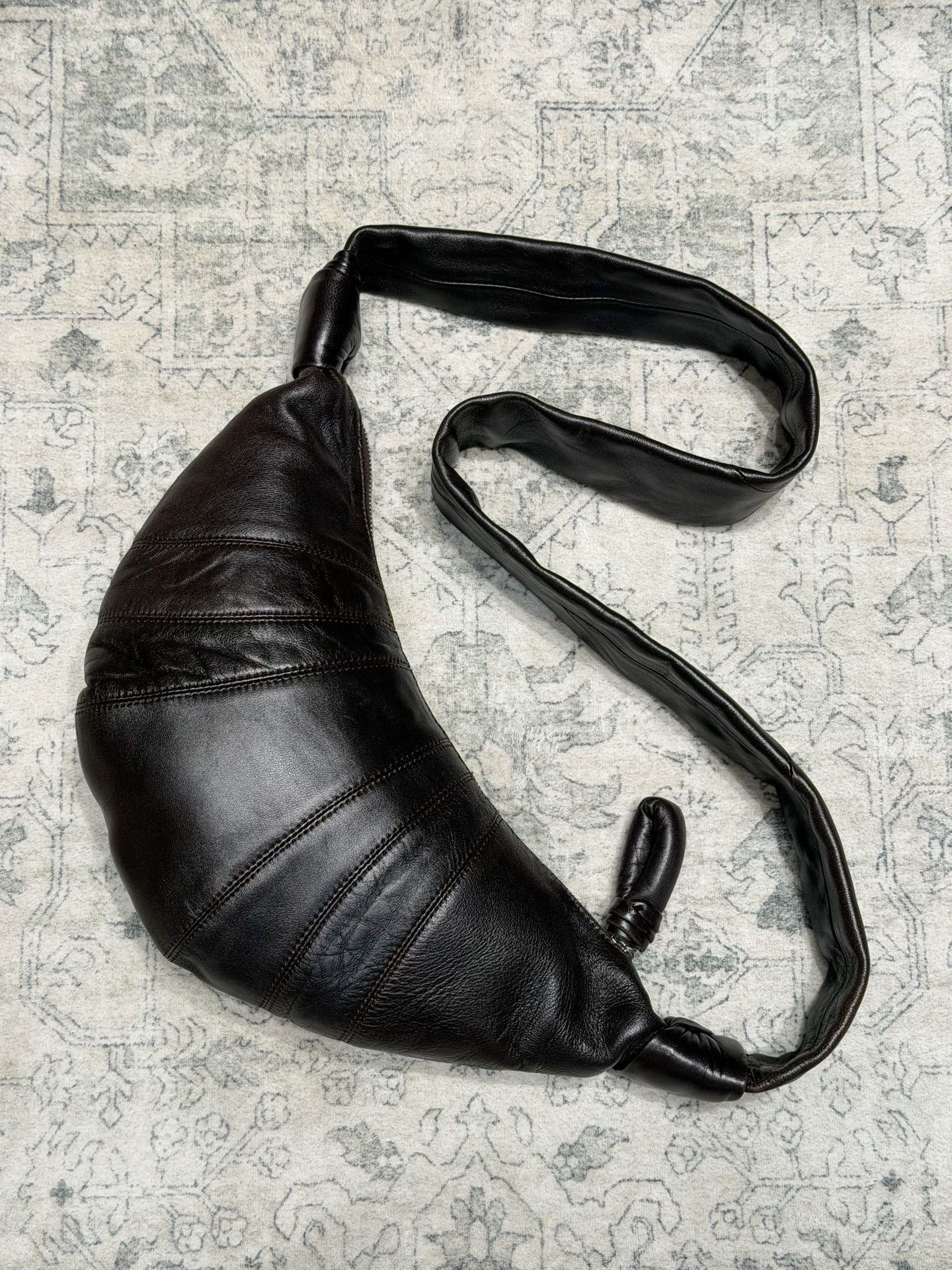 Lemaire Lemaire Croissant Leather Crossbody Bag Size ONE SIZE Size ONE SIZE - 3 Thumbnail