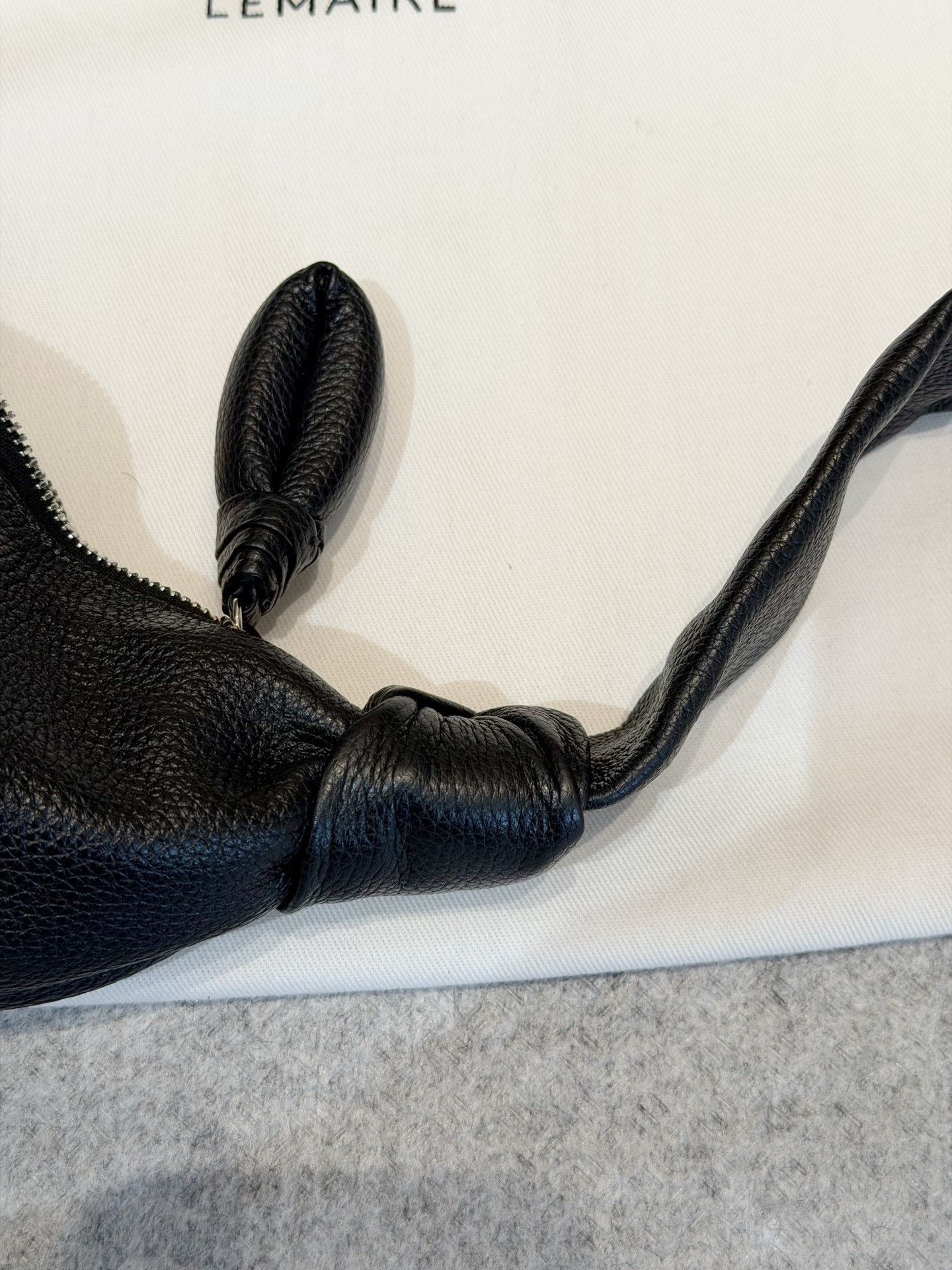 Lemaire Lemaire Small Croissant Bag Black Size ONE SIZE - 7 Thumbnail