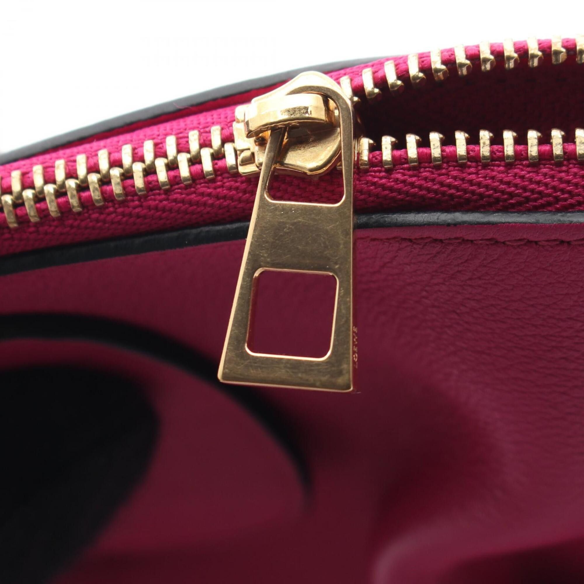 Loewe Loewe Elephant Bag Mini Shoulder Handbag Calfskin Women's Pink Size ONE SIZE - 7 Thumbnail