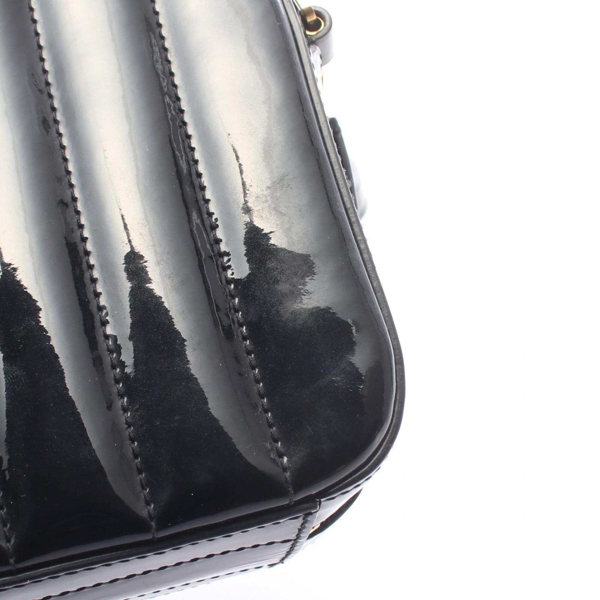 Yves Saint Laurent Yves Saint Laurent Saint Laurent Paris Vicky Camera Bag, Shoulder Handbag, Patent Leather, Women's, Black (554075) Size ONE SIZE - 9 Thumbnail