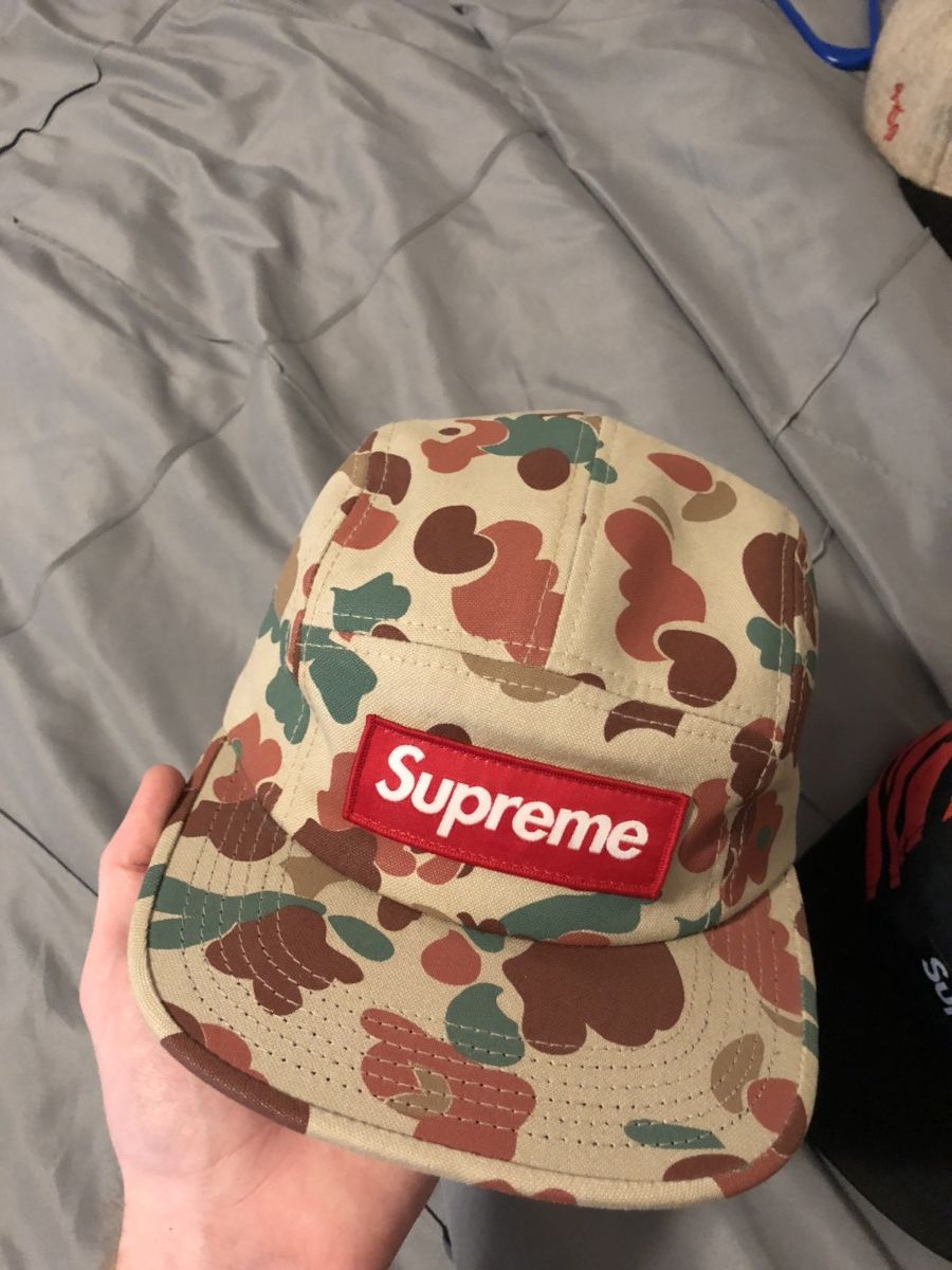 Supreme duck camo hat online