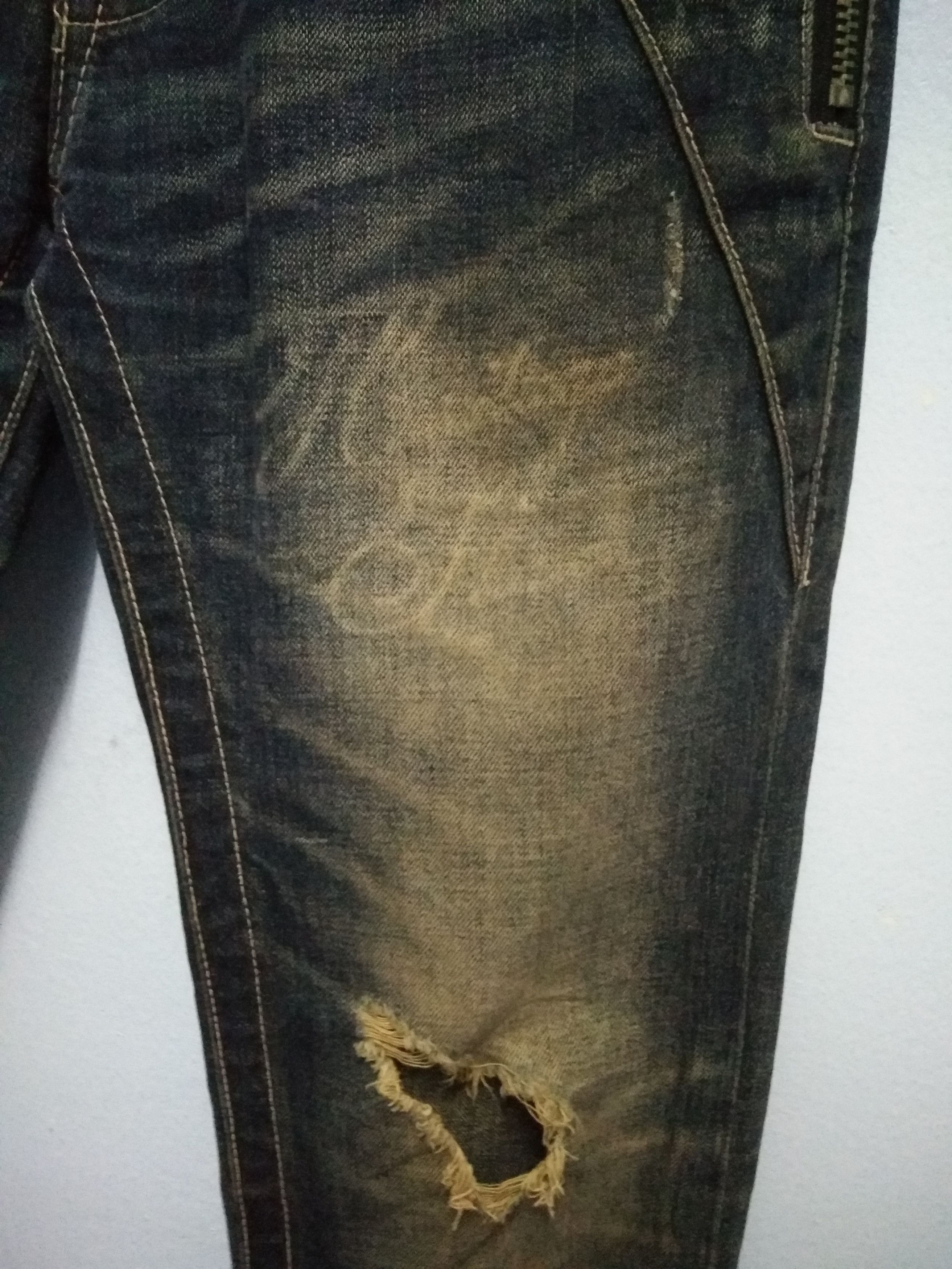 Japanese Brand Rare Distressed HERITAGE STONE Slim fit Denim Size US 33 - 11 Thumbnail