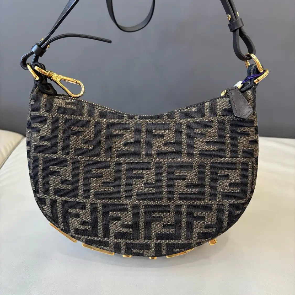 Fendi FENDI Fendigraphy dark brown canvas doubleF monogram crossbody bag Size ONE SIZE - 6 Thumbnail