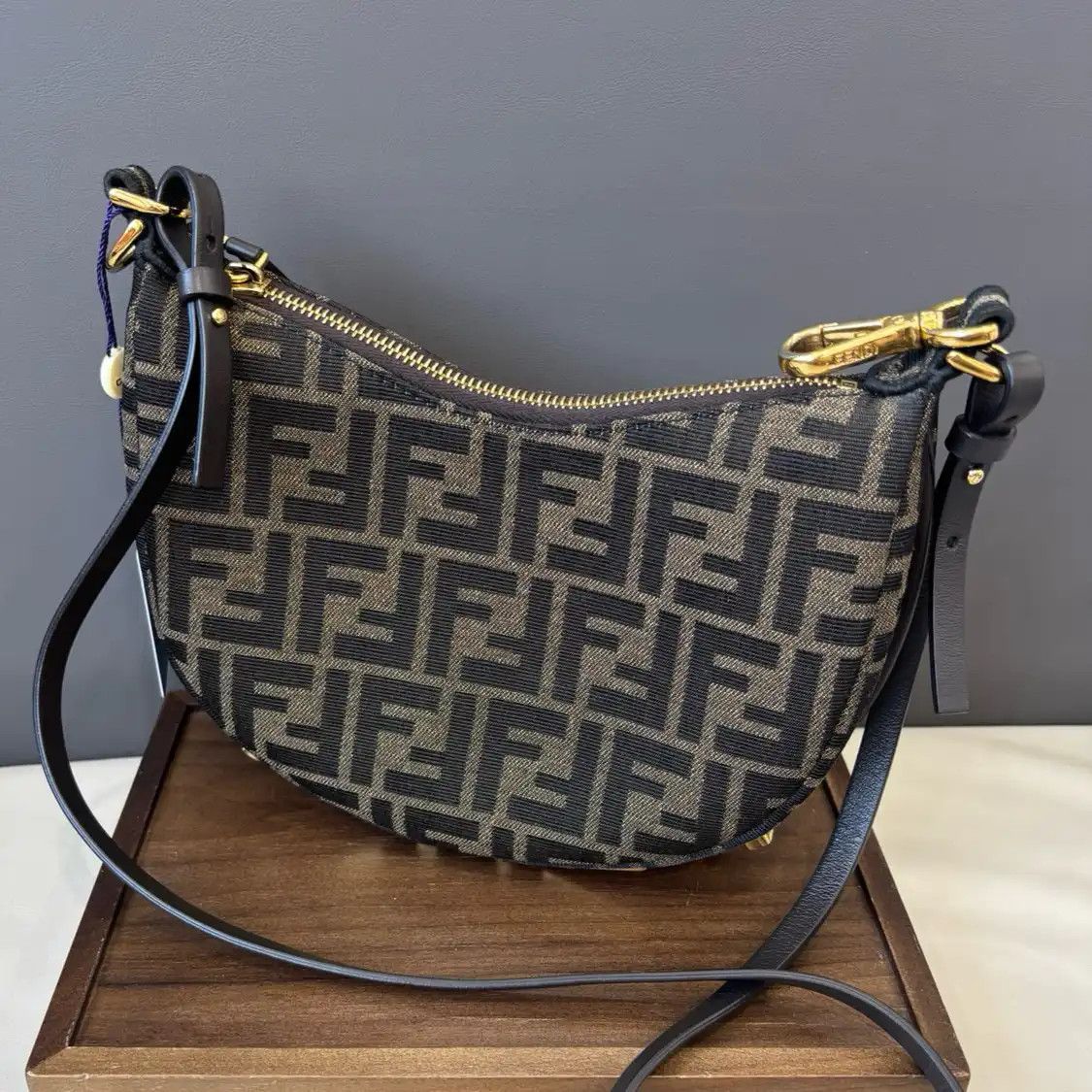 Fendi FENDI Fendigraphy dark brown canvas doubleF monogram crossbody bag Size ONE SIZE - 10 Thumbnail