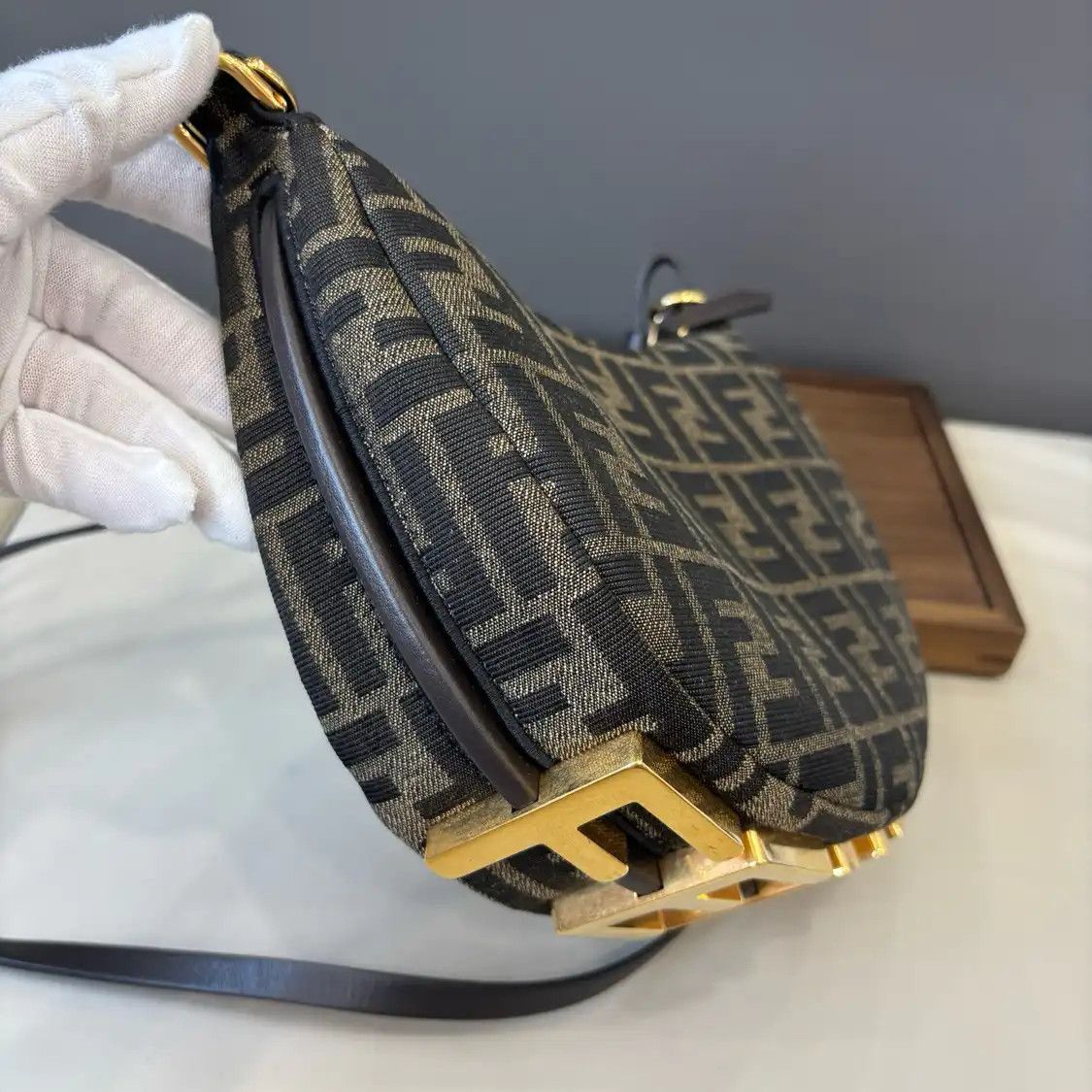 Fendi FENDI Fendigraphy dark brown canvas doubleF monogram crossbody bag Size ONE SIZE - 5 Thumbnail