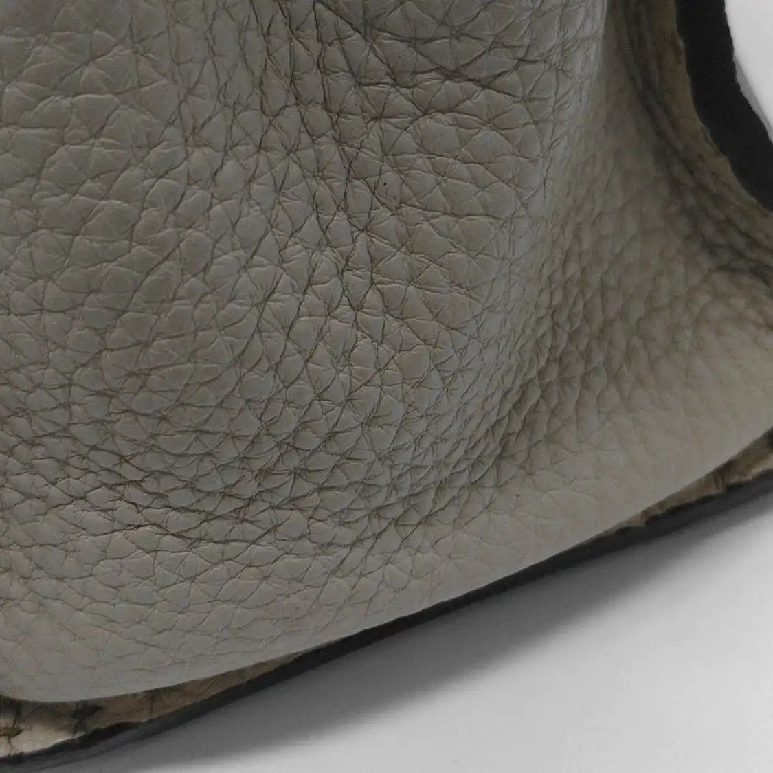 Fendi FENDI Peekaboo light greycowhide leather shoulder bag crossbody bag handbag gold Size ONE SIZE - 13 Thumbnail