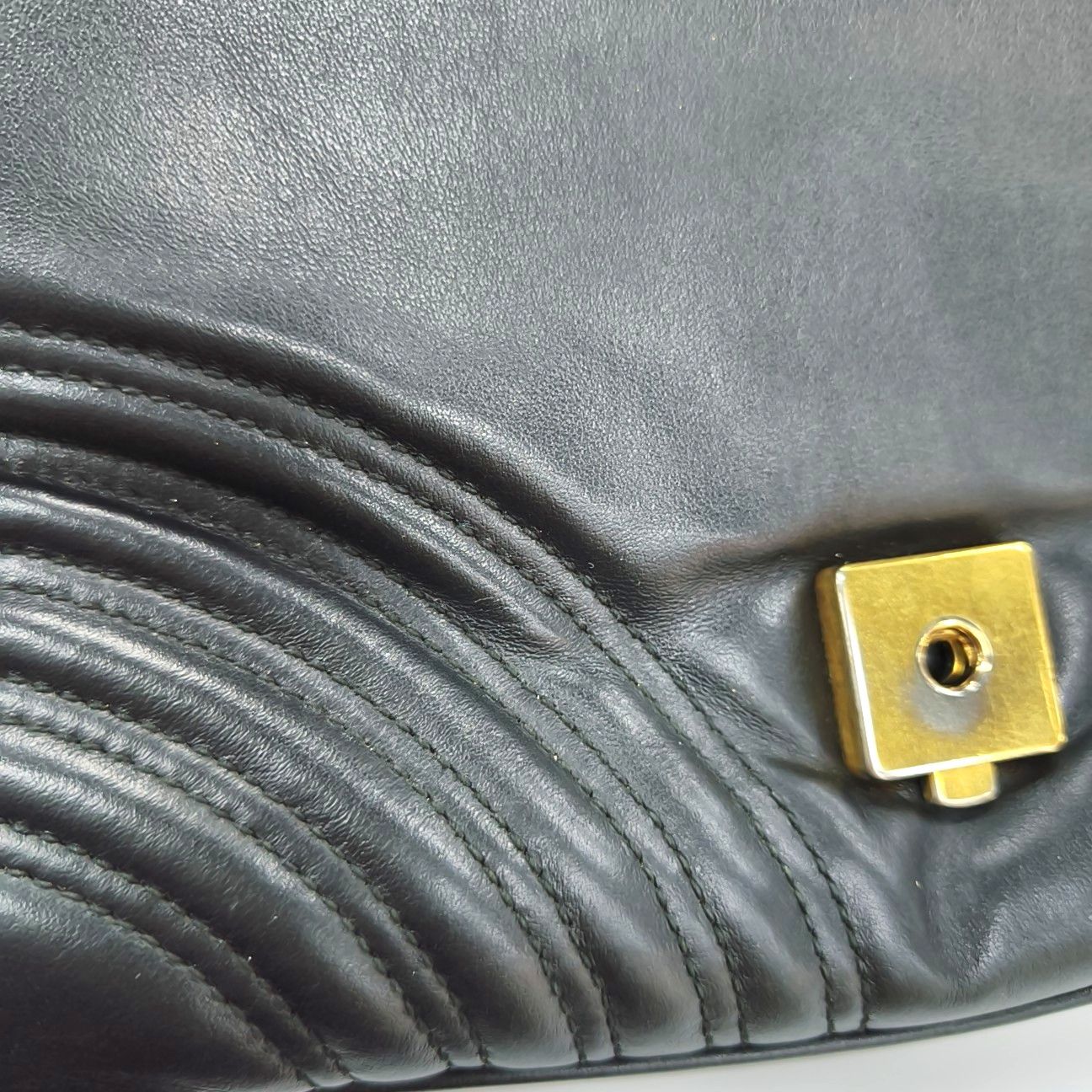Gucci Gucci GG Marmont Black Leather Quilted Handle Bag Size ONE SIZE - 8 Thumbnail