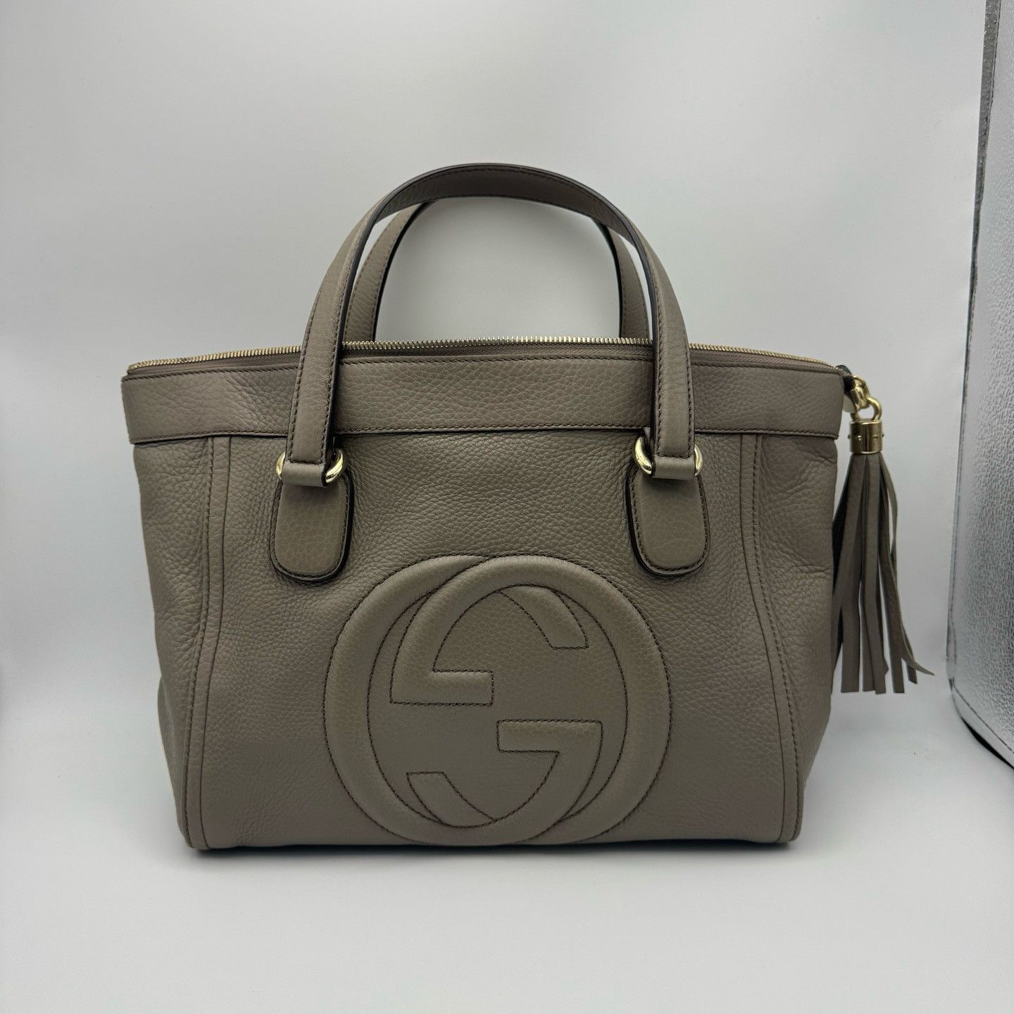 Gucci Gucci Soho Gray Leather Tassel Bag Size ONE SIZE - 2 Thumbnail
