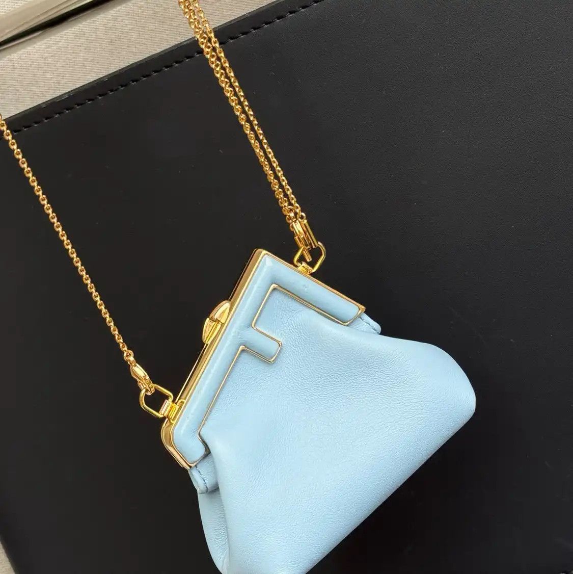Fendi FENDI First blue cowhide leather shoulder bag Size ONE SIZE - 9 Thumbnail