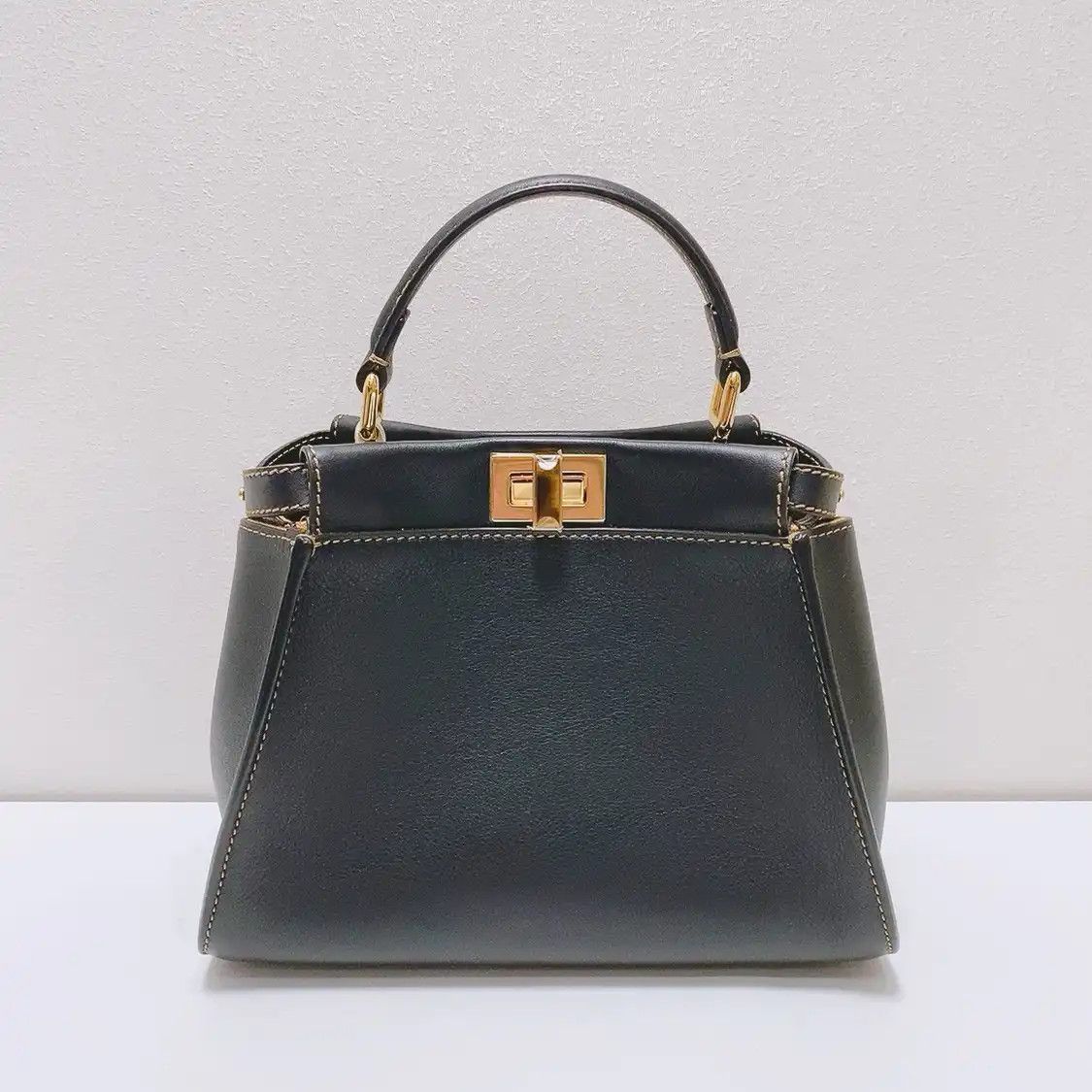 Fendi FENDI Peekaboo black cowhide leather crossbody bag Size ONE SIZE - 7 Thumbnail