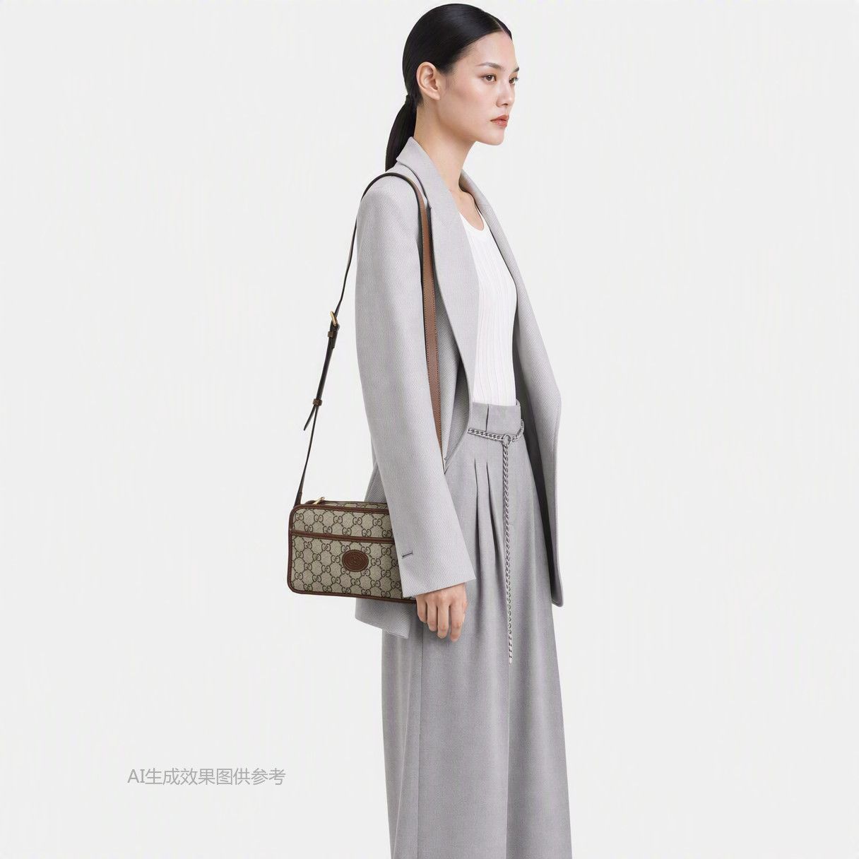 Gucci Gucci Interlocking G Coated Canvas Shoulder Bag ONE SIZE Size ONE SIZE - 2 Thumbnail