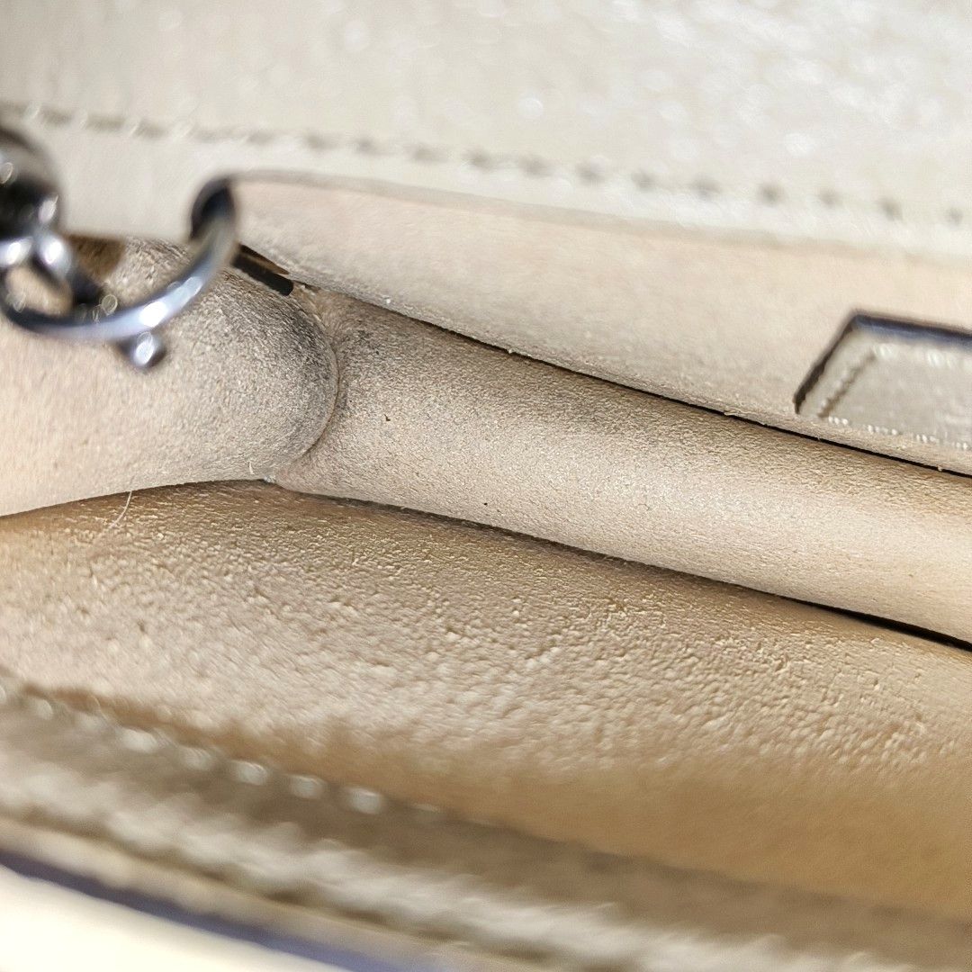 Gucci Gucci Dionysus Super Mini GG Canvas Shoulder Bag Size ONE SIZE - 15 Thumbnail