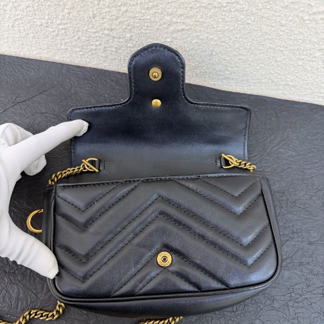 Gucci Gucci GG Marmont Quilted Mini Chain Bag Size ONE SIZE - 8 Thumbnail