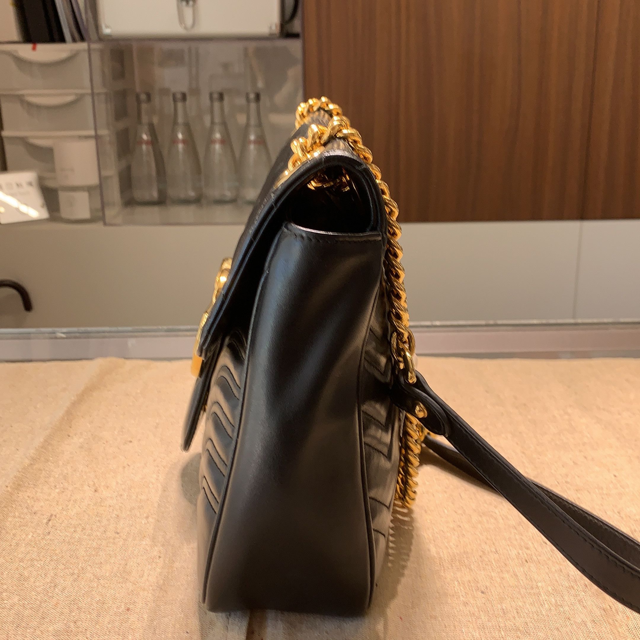 Gucci Gucci GG Marmont Leather Quilted Chain Bag Size ONE SIZE - 8 Thumbnail
