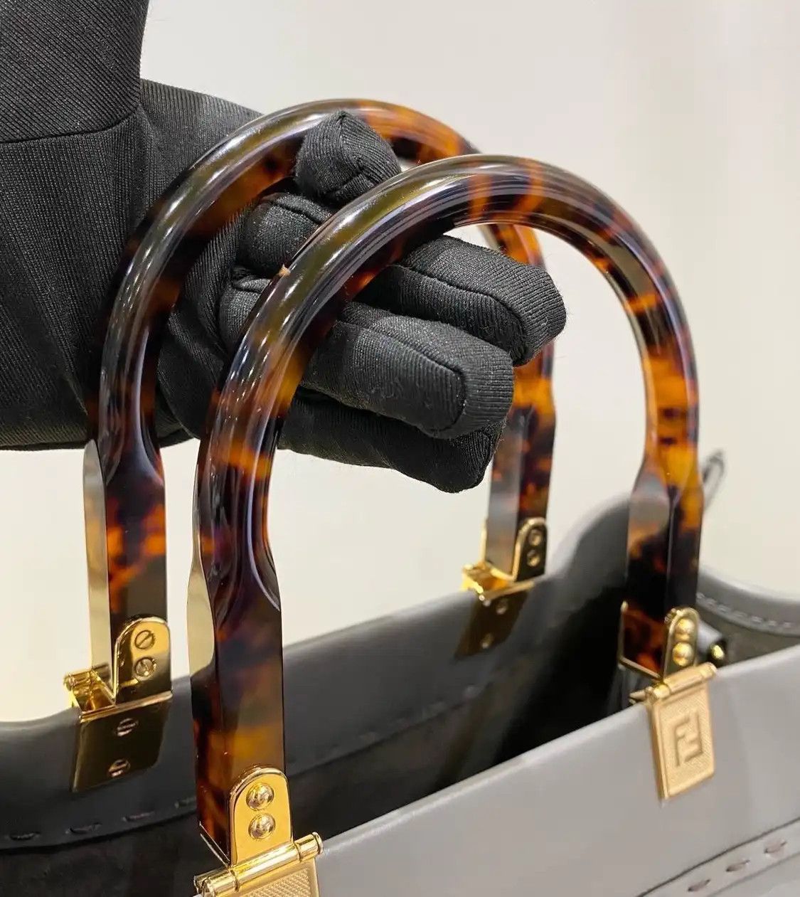 Fendi FENDI Sunshine Large grey cowhide leather embossed handbag Size ONE SIZE - 9 Thumbnail