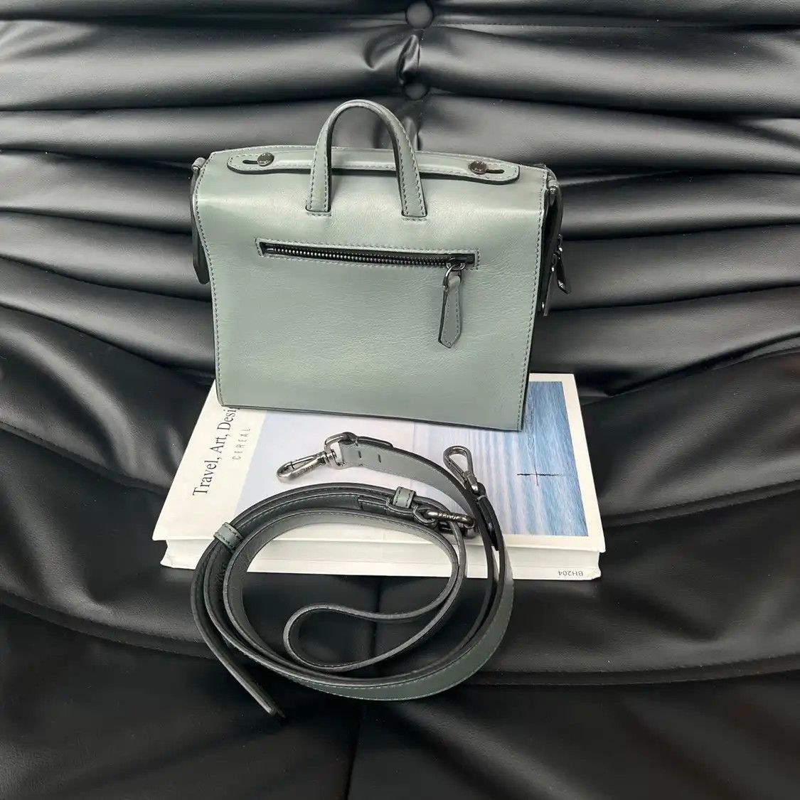 Fendi FENDI Lui mini green cowhide leather quilted crossbody bag detachable strap Size ONE SIZE - 2 Thumbnail