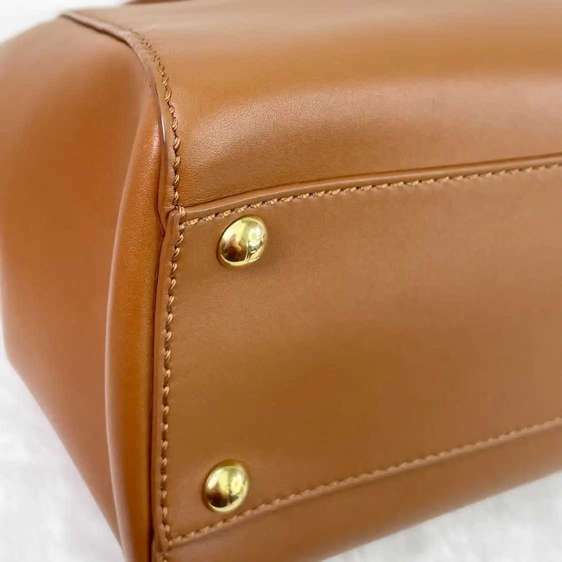 Fendi FENDI Peekaboo Medium yellow cowhide leather handbag Size ONE SIZE - 6 Thumbnail