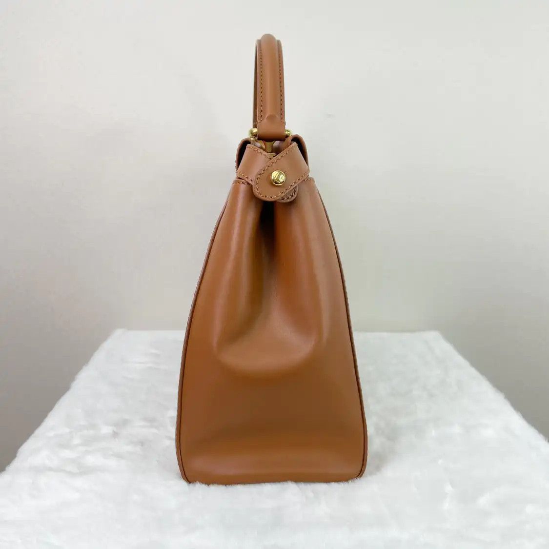 Fendi FENDI Peekaboo Medium yellow cowhide leather handbag Size ONE SIZE - 4 Thumbnail