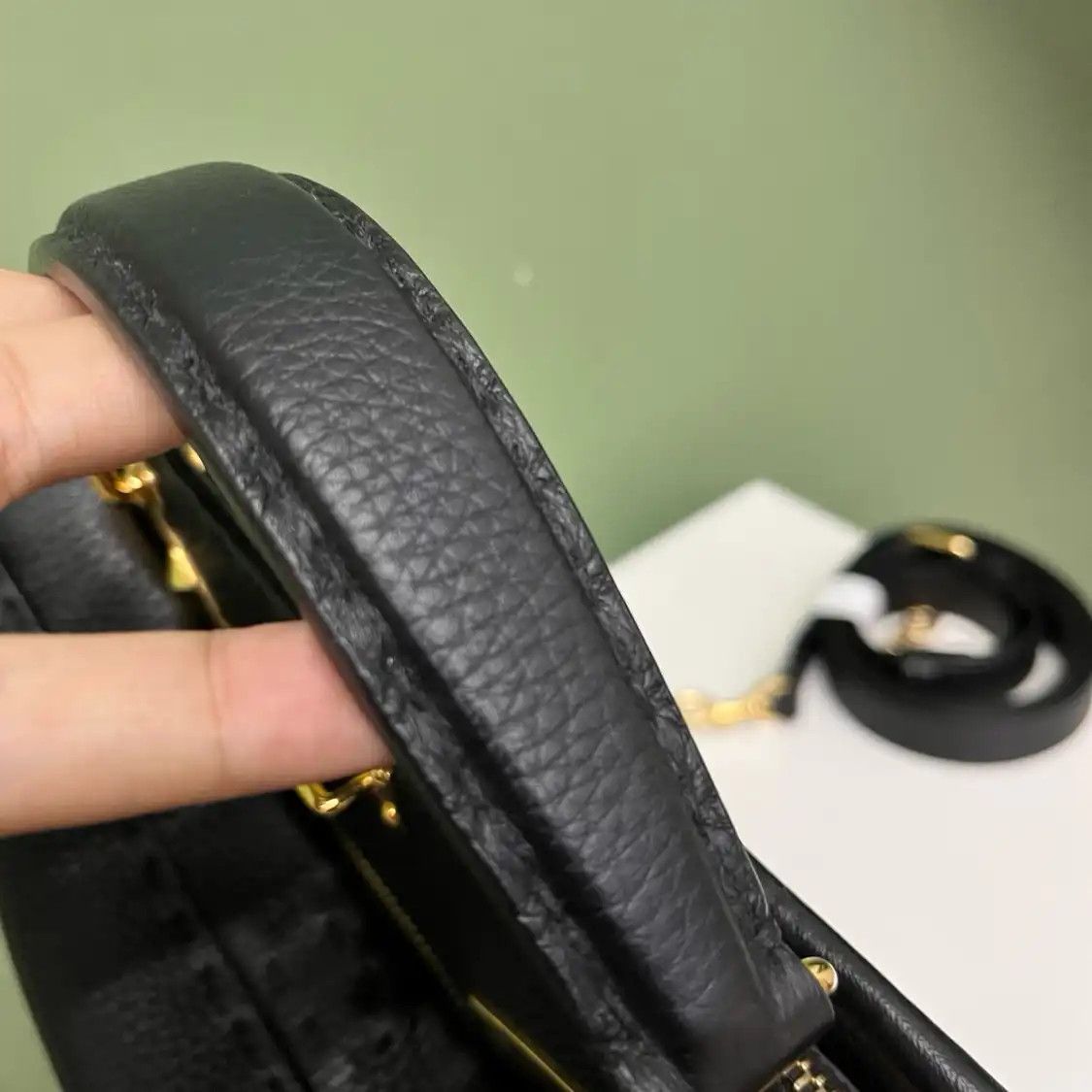 Fendi FENDI Peekaboo mini black cowhide leather crossbody bag gold hardware detachable Size ONE SIZE - 10 Thumbnail