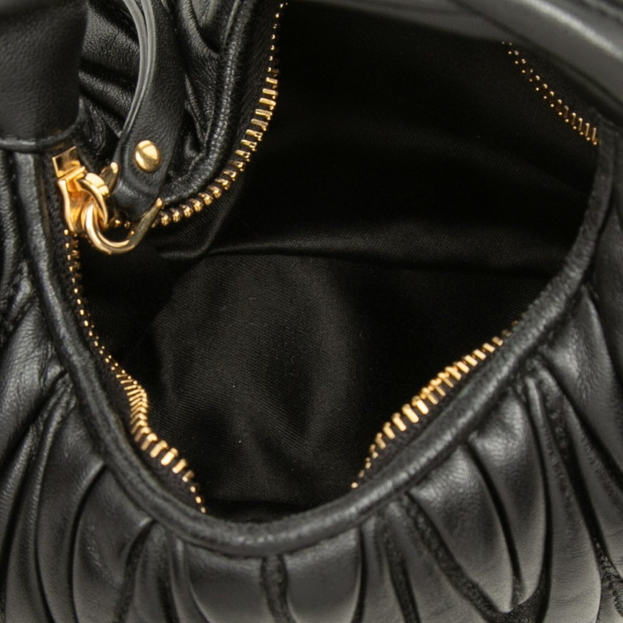 Miu Miu Miu Miu Miu Matelassé Wonder Handbag Shoulder Bag 2-Way Black Leather Women's MIUMIU Size ONE SIZE - 5 Thumbnail