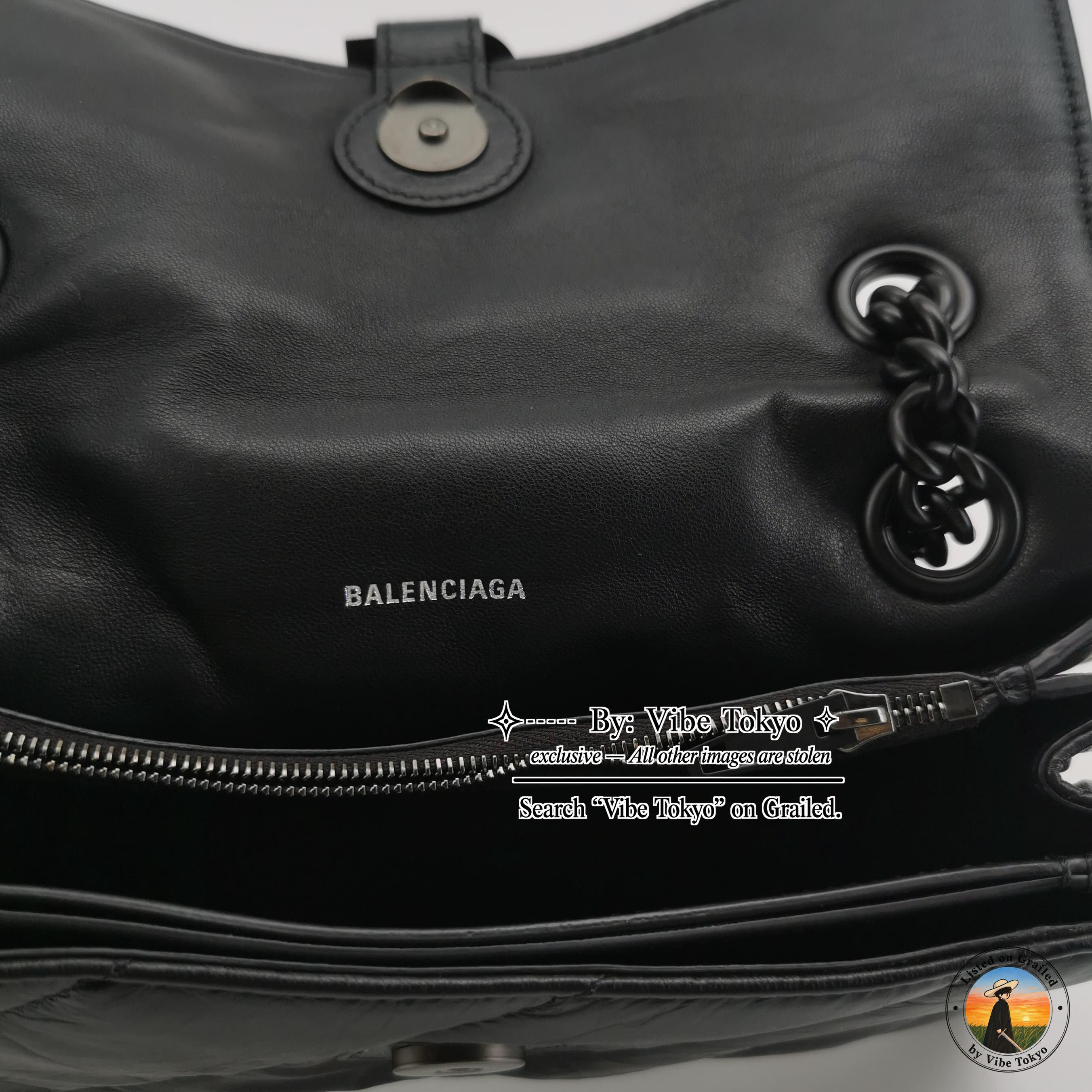 Balenciaga Balenciaga Crush Quilted Leather Shoulder Bag Size ONE SIZE - 5 Thumbnail