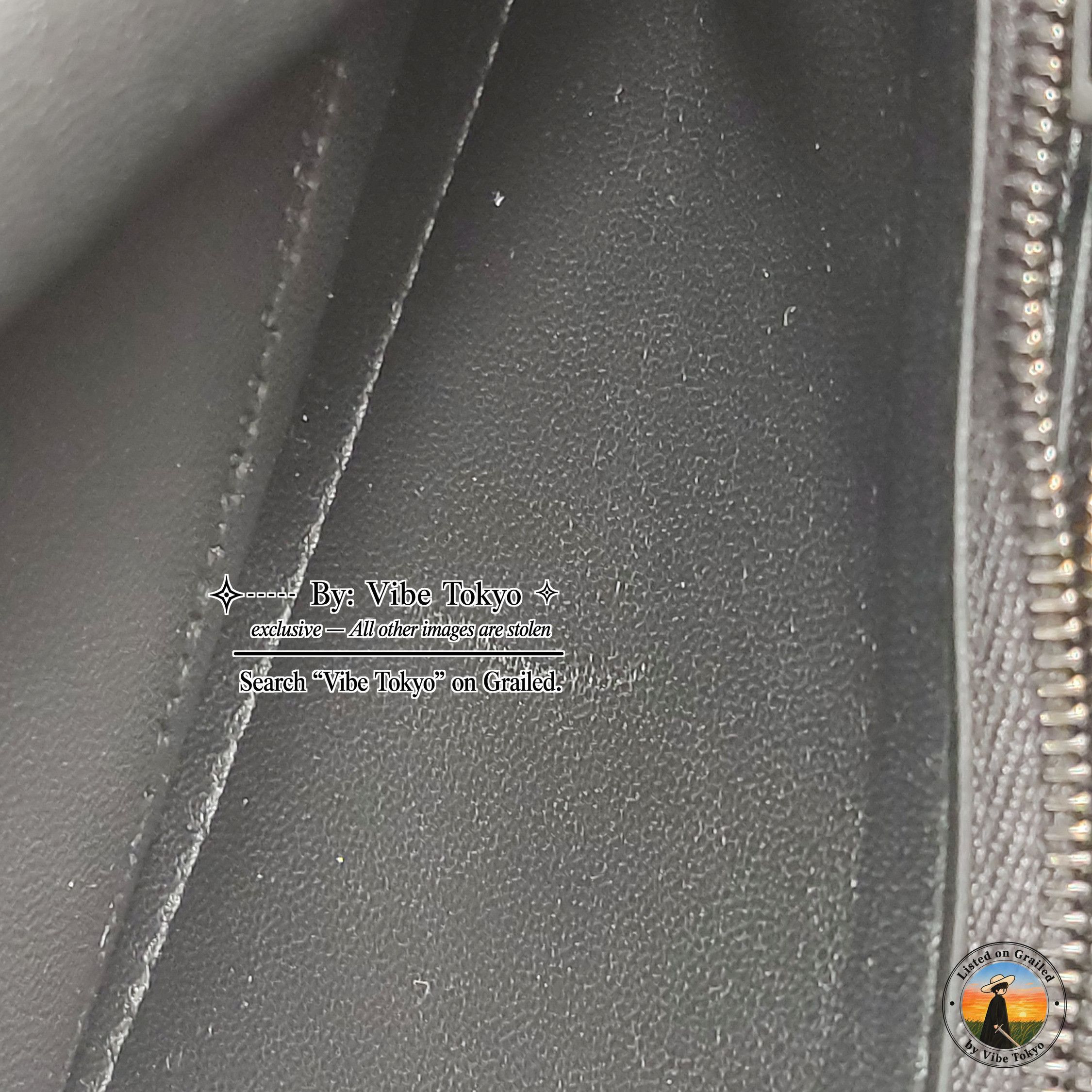 Balenciaga Balenciaga Crush Quilted Leather Shoulder Bag Size ONE SIZE - 7 Thumbnail