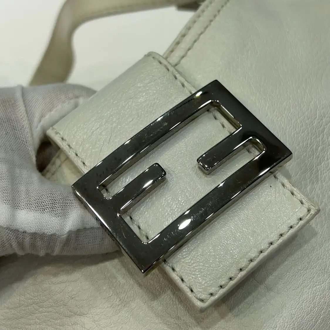 Fendi FENDI Mamma Forever white leather doubleF shoulder bag detachable strap Size ONE SIZE - 11 Thumbnail