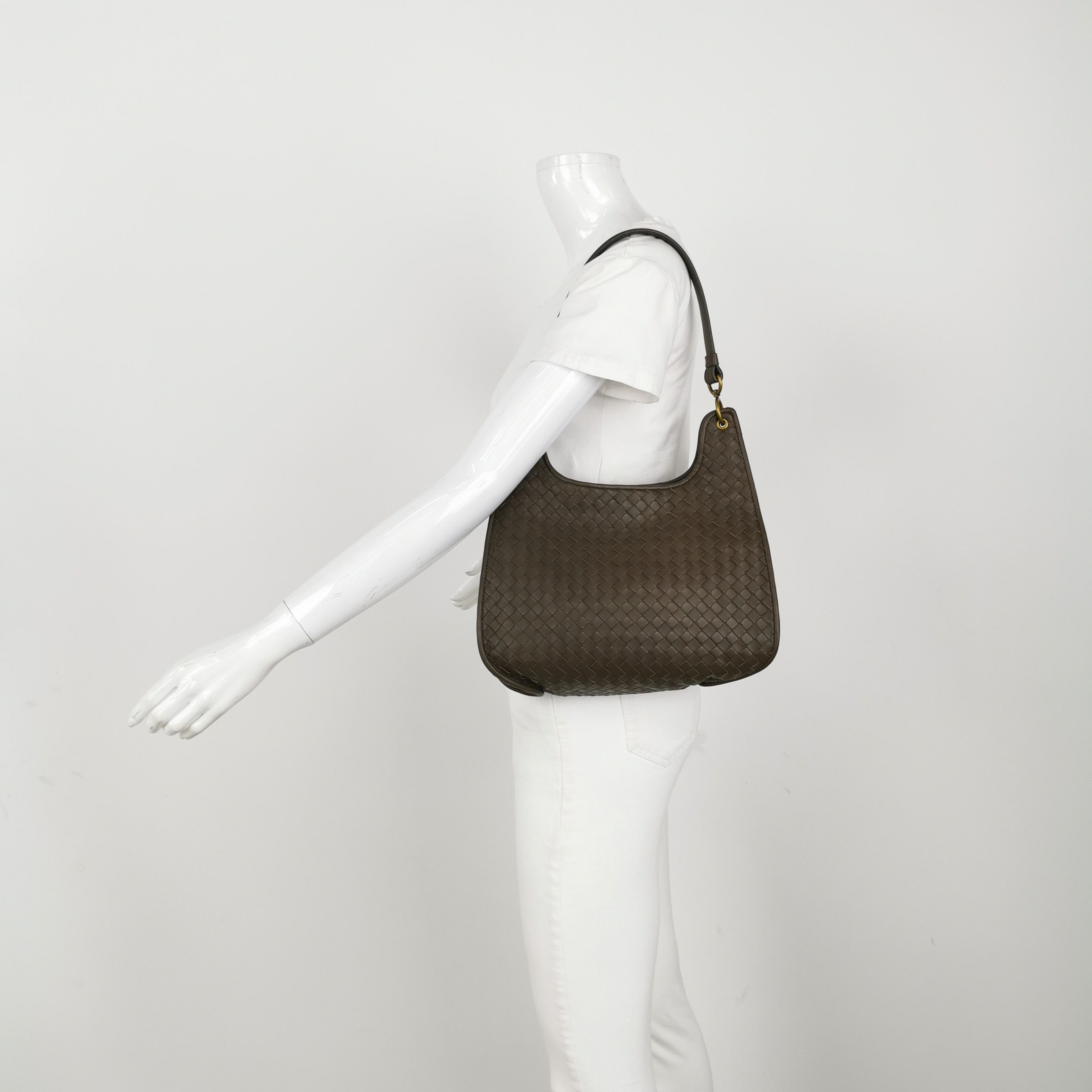 Bottega Veneta Bottega Veneta Brown Intrecciato Leather Shoulder Bag Size ONE SIZE - 2 Thumbnail